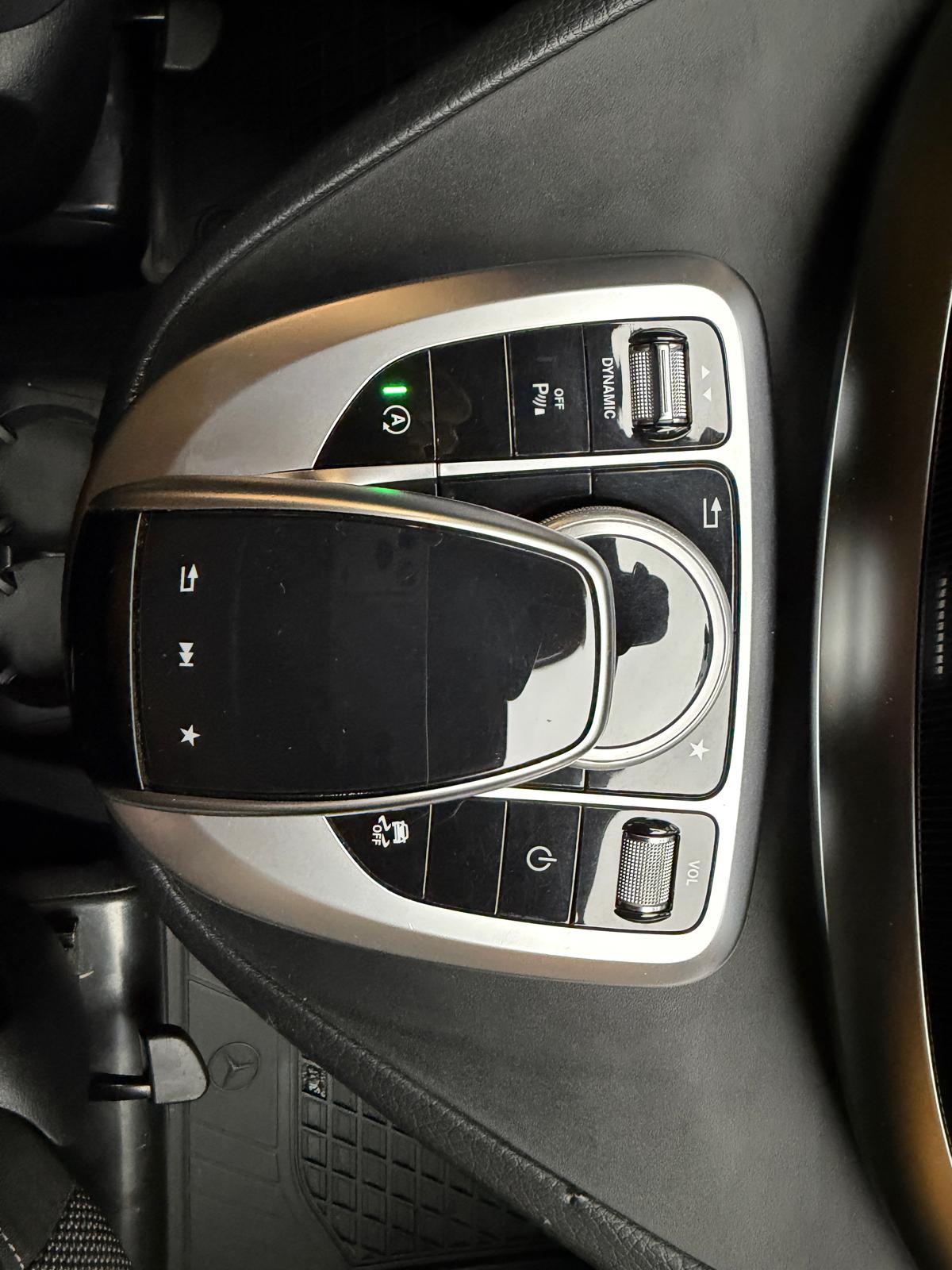 MERCEDES-BENZ V 250 d BlueTec lang 4matic Van-image-26