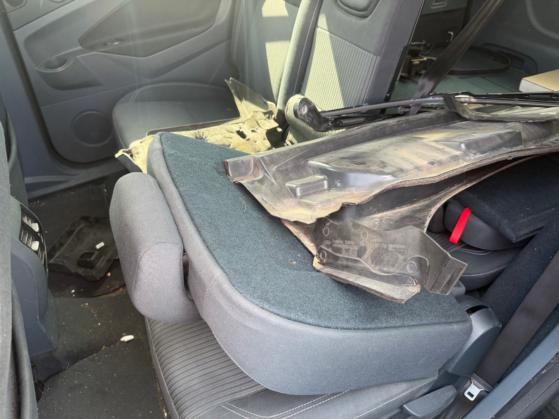 FORD Grand C-Max 2.0 TDCi Titanium-image-8