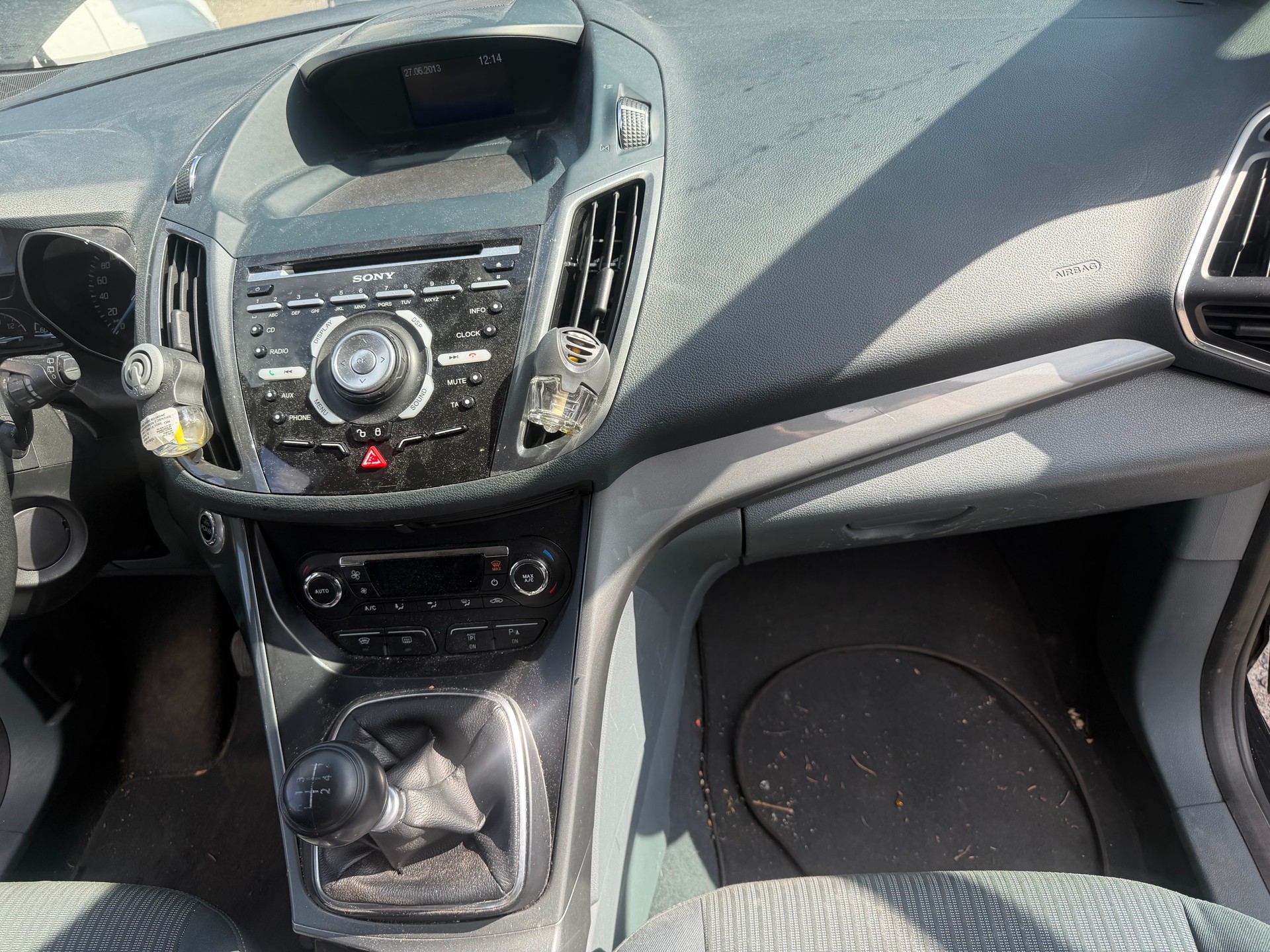 FORD Grand C-Max 2.0 TDCi Titanium-image-10
