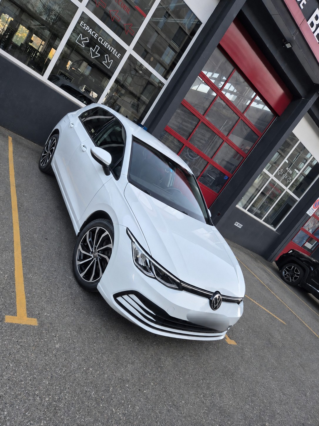 VW 1.5 eTSI 75 Edition-image-0