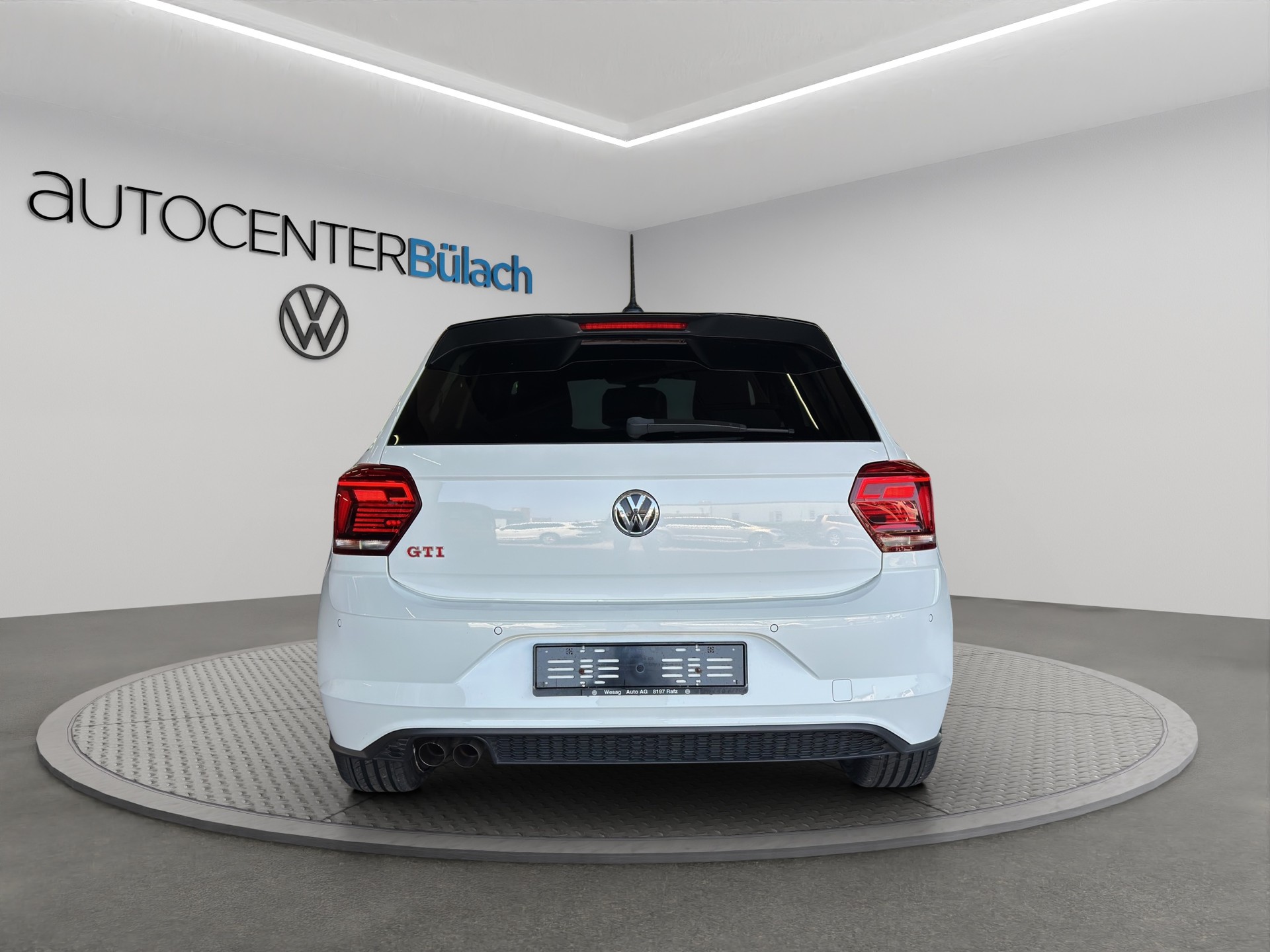 VW Polo 2.0 TSI GTI DSG-image-5