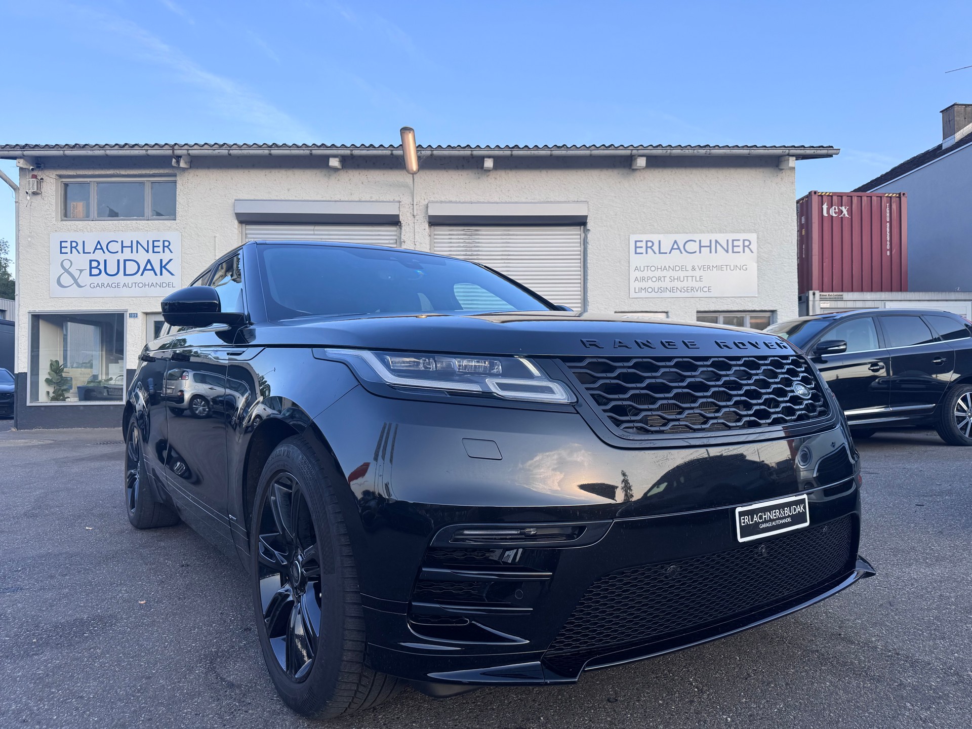 LAND ROVER Range Rover Velar P 300 Automatic-image-0