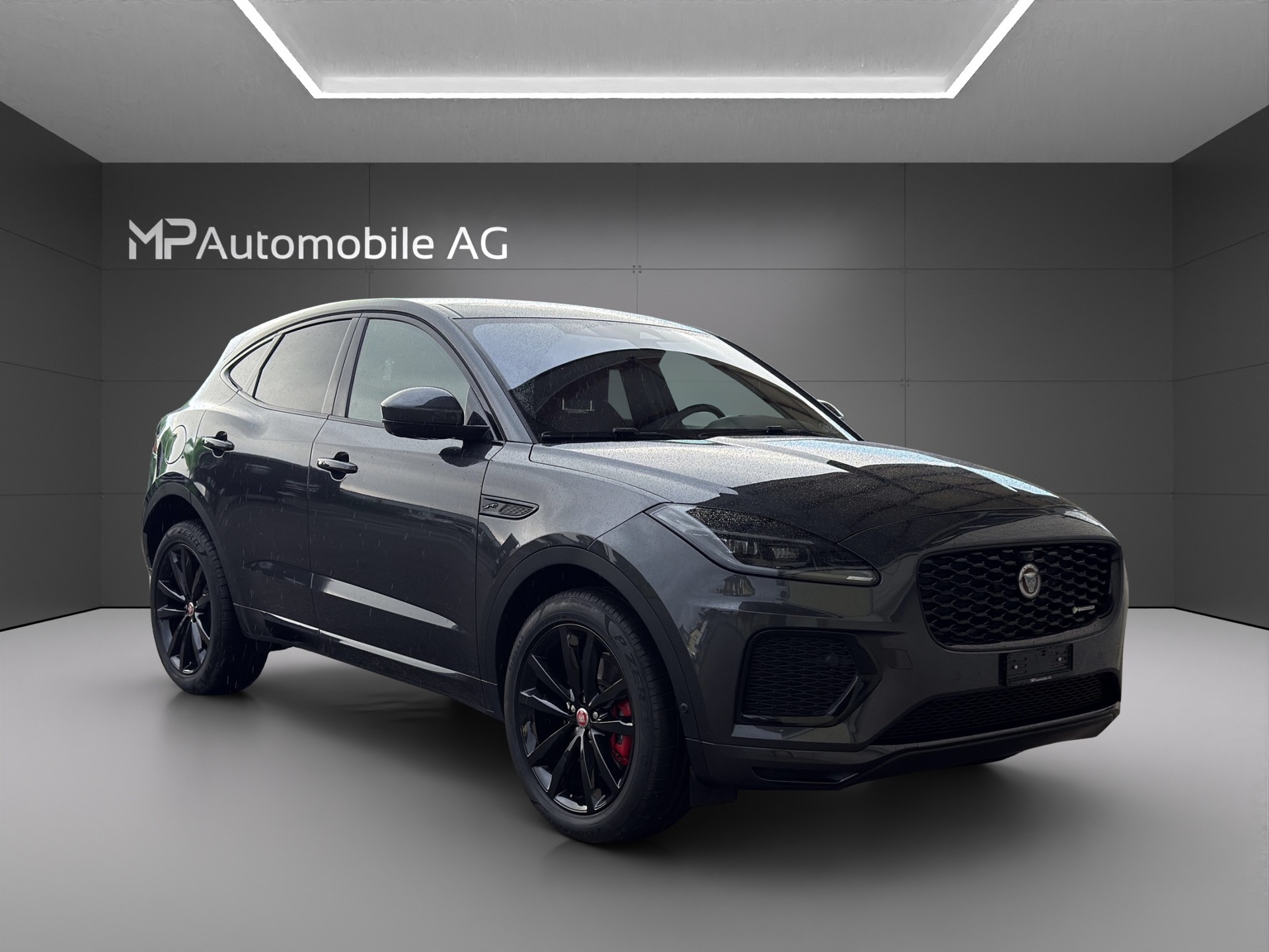 JAGUAR E-Pace P200 R-Dynamic SE AWD Automatik-image-1