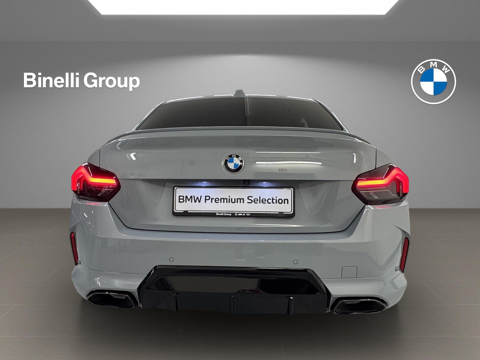 BMW M240i xDrive Coupé-image-3