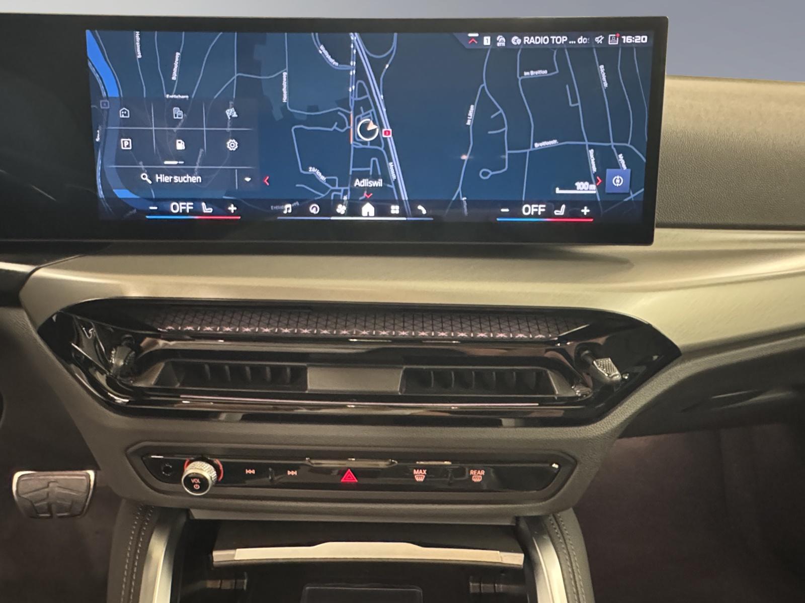 BMW M240i xDrive Coupé-image-17