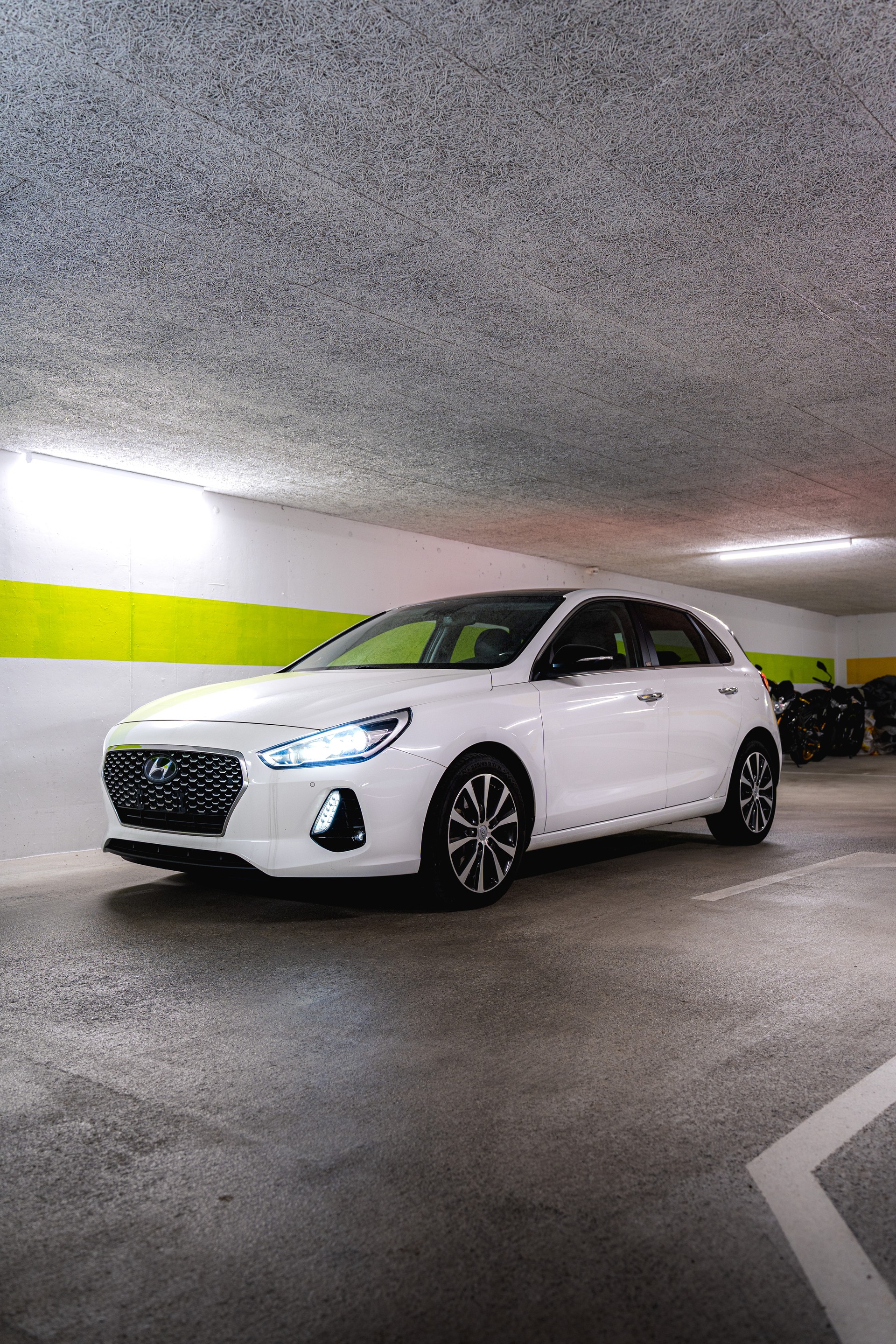 HYUNDAI 1.4 T-GDi Vertex-image-1