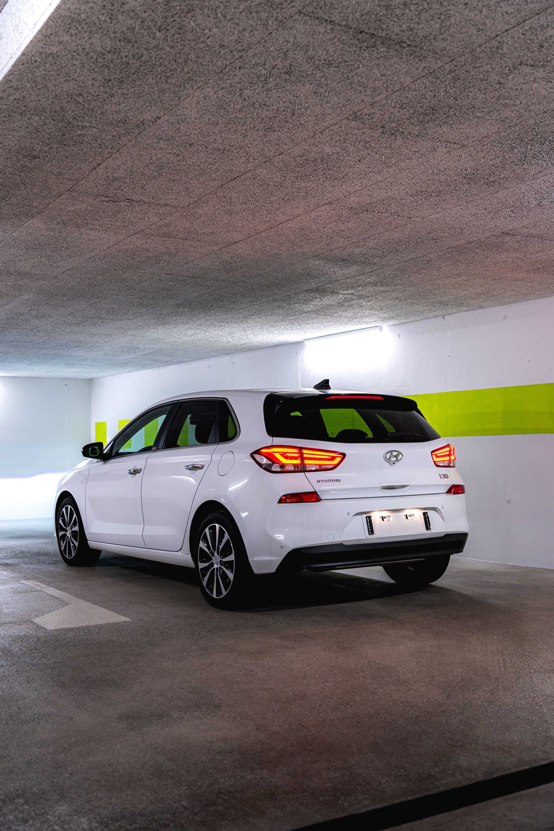 HYUNDAI 1.4 T-GDi Vertex-image-2