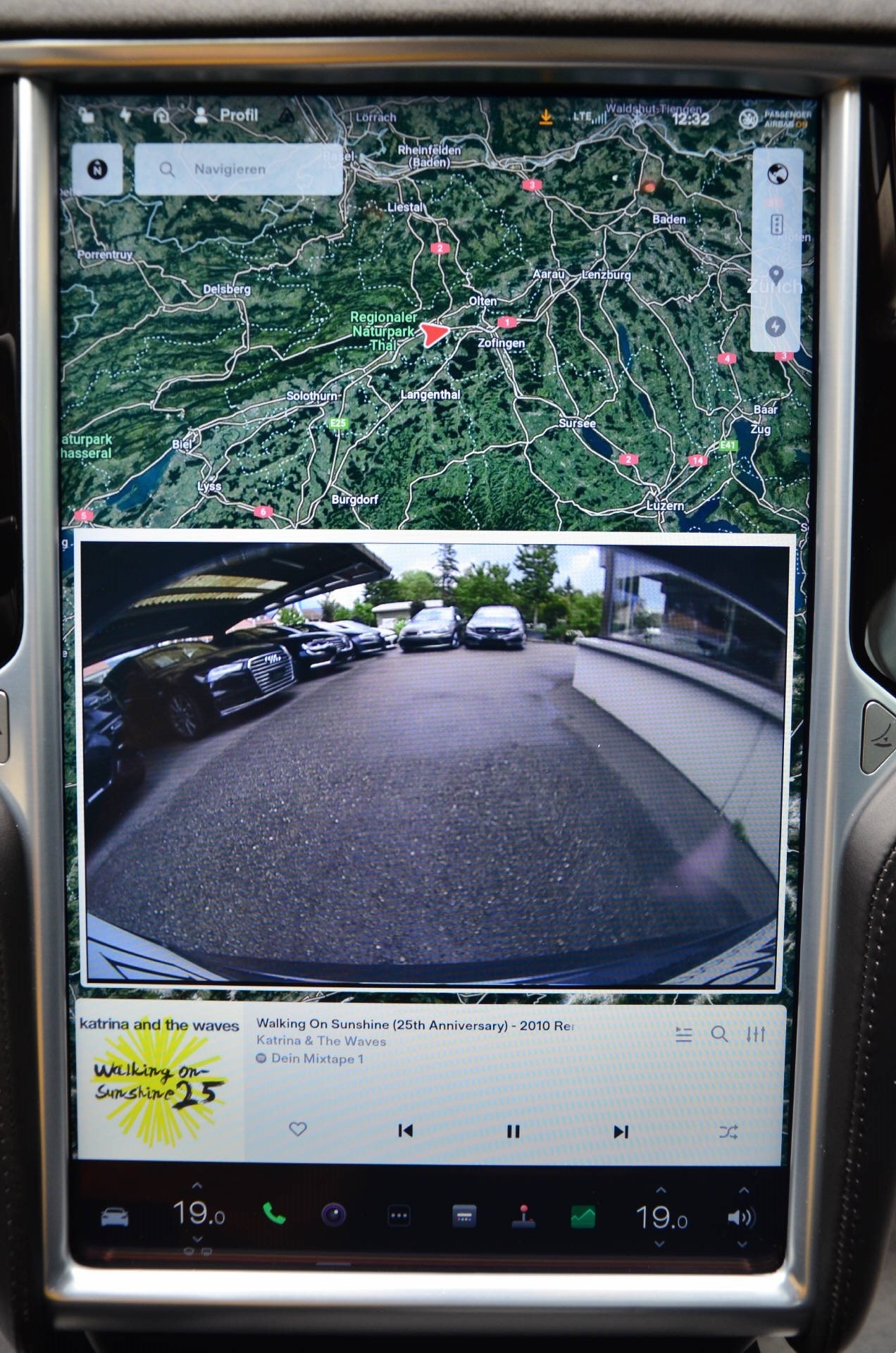 TESLA Model S 90 D Lifetime Free Supercharger-image-13