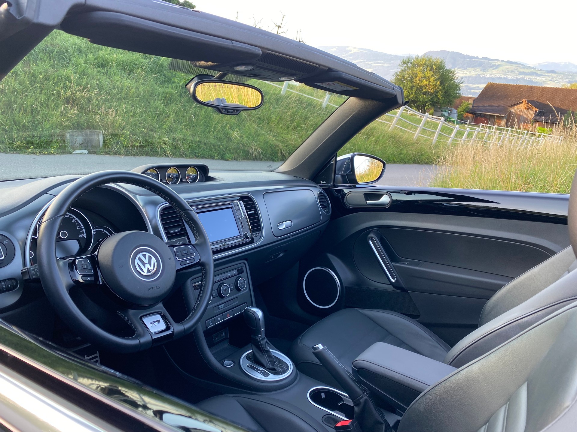 VW 2.0 TSI BlueMT Sport DSG - R-Line-image-3