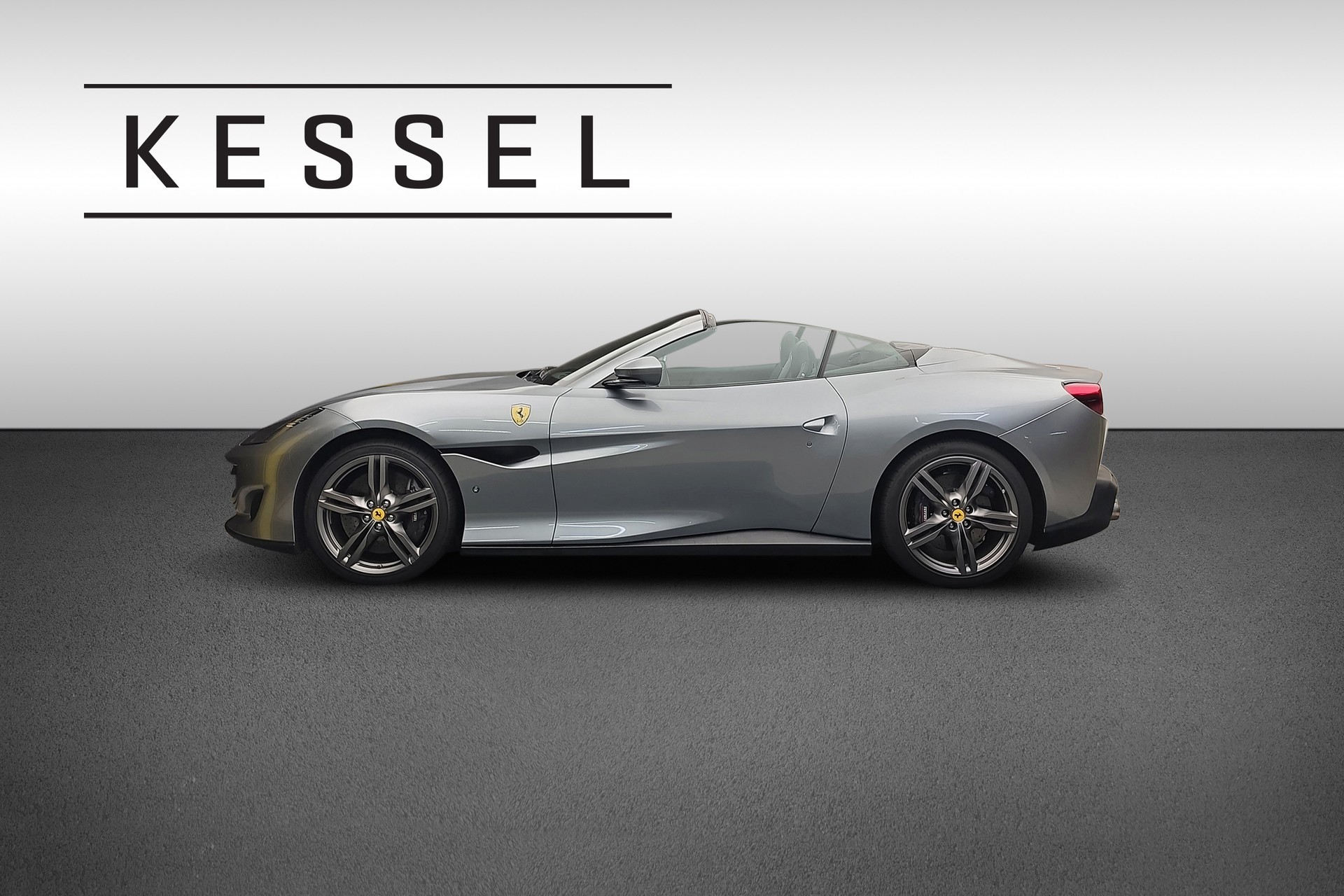 FERRARI Portofino 3.9 V8 T-showroom-element-3