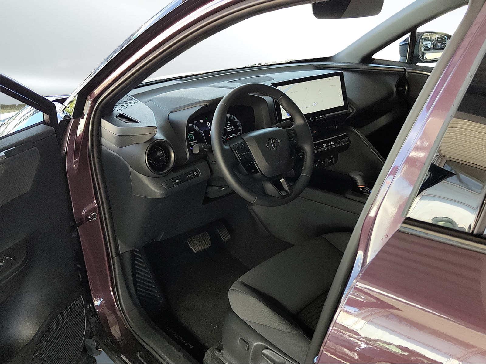 TOYOTA C-HR 2.0 PHEV Trend-image-14