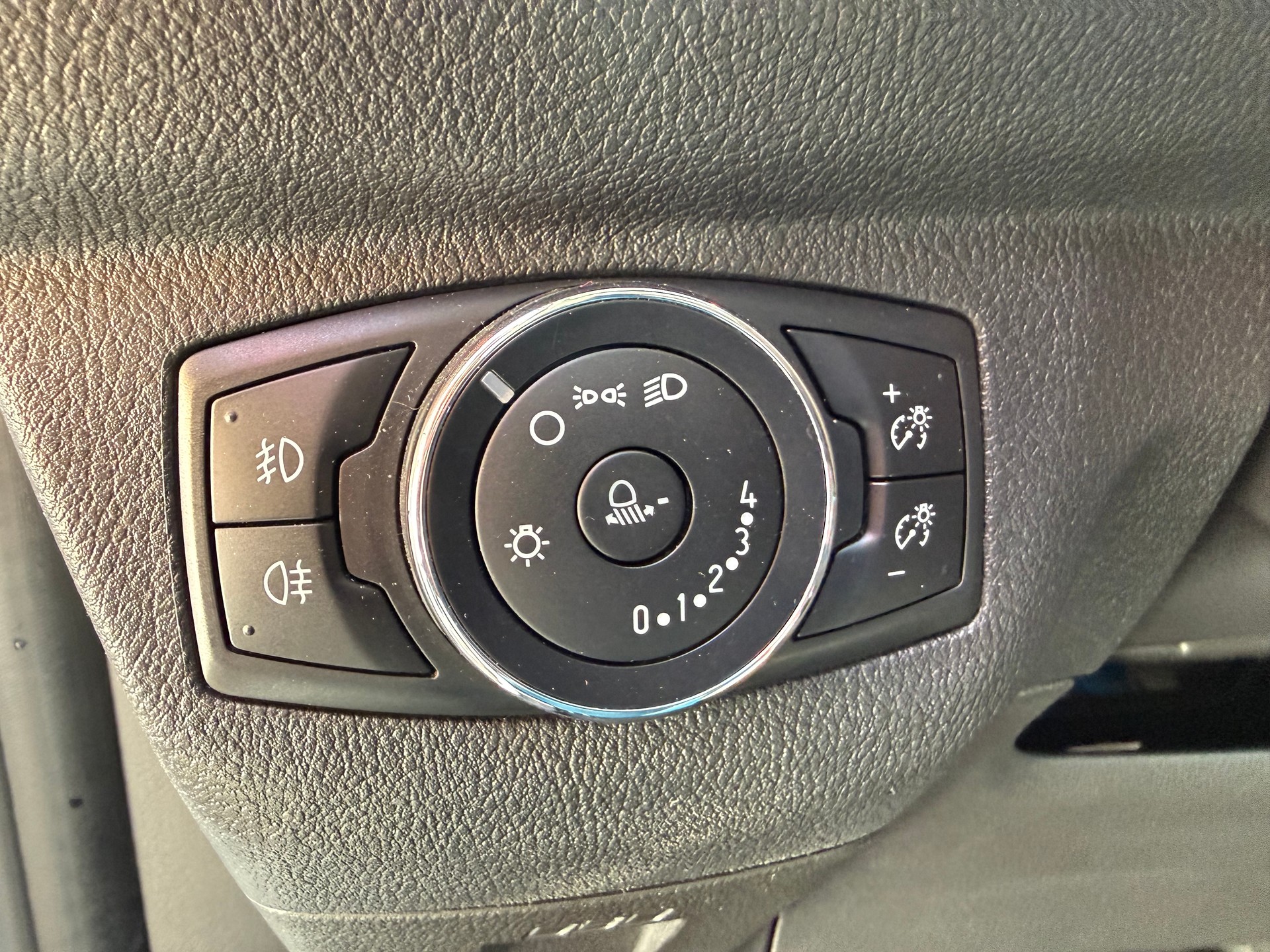 FORD Transit Courier Van 1.5 TDCi Trend-image-5
