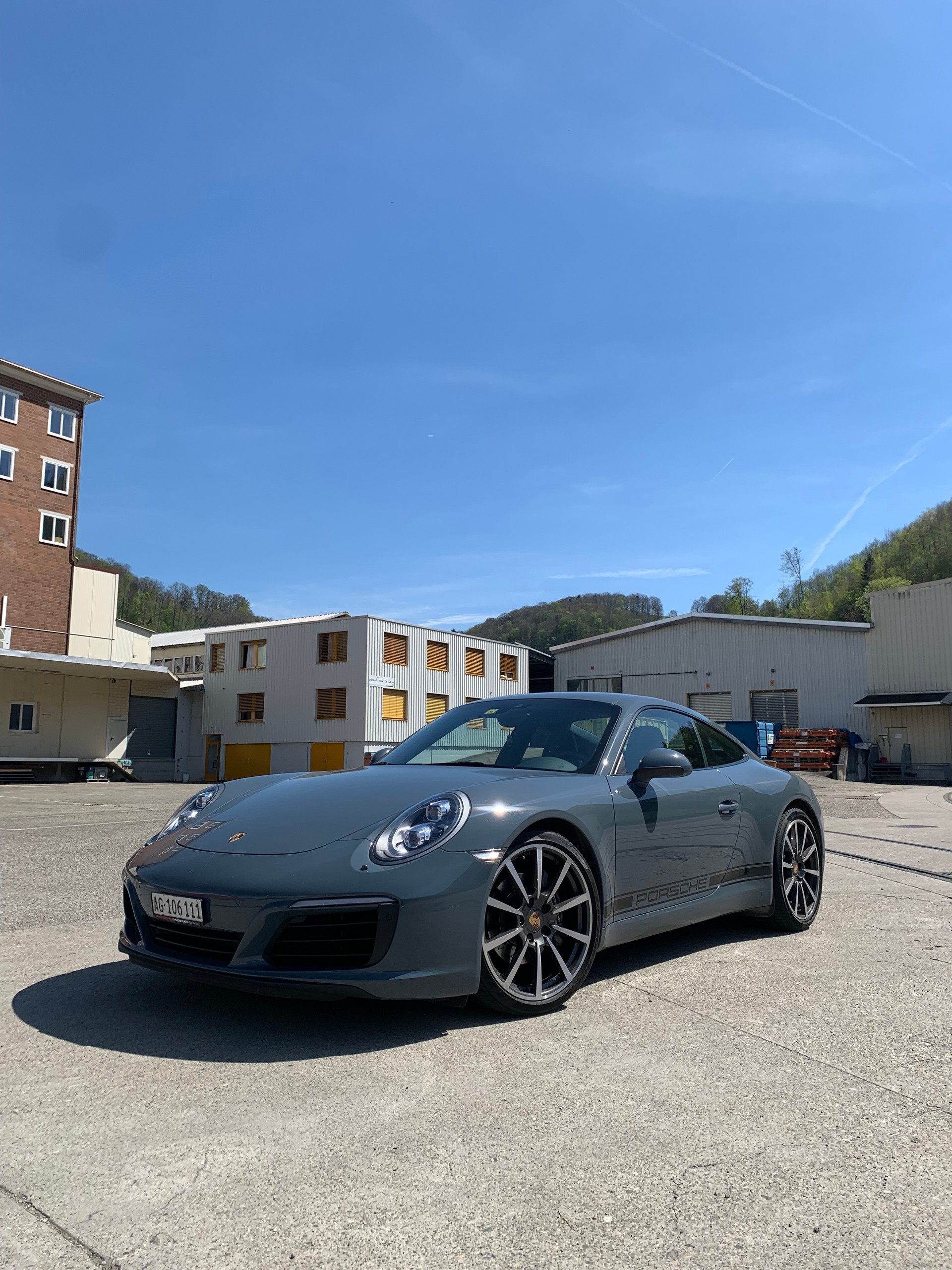 PORSCHE 3.0 Carrera-image-0