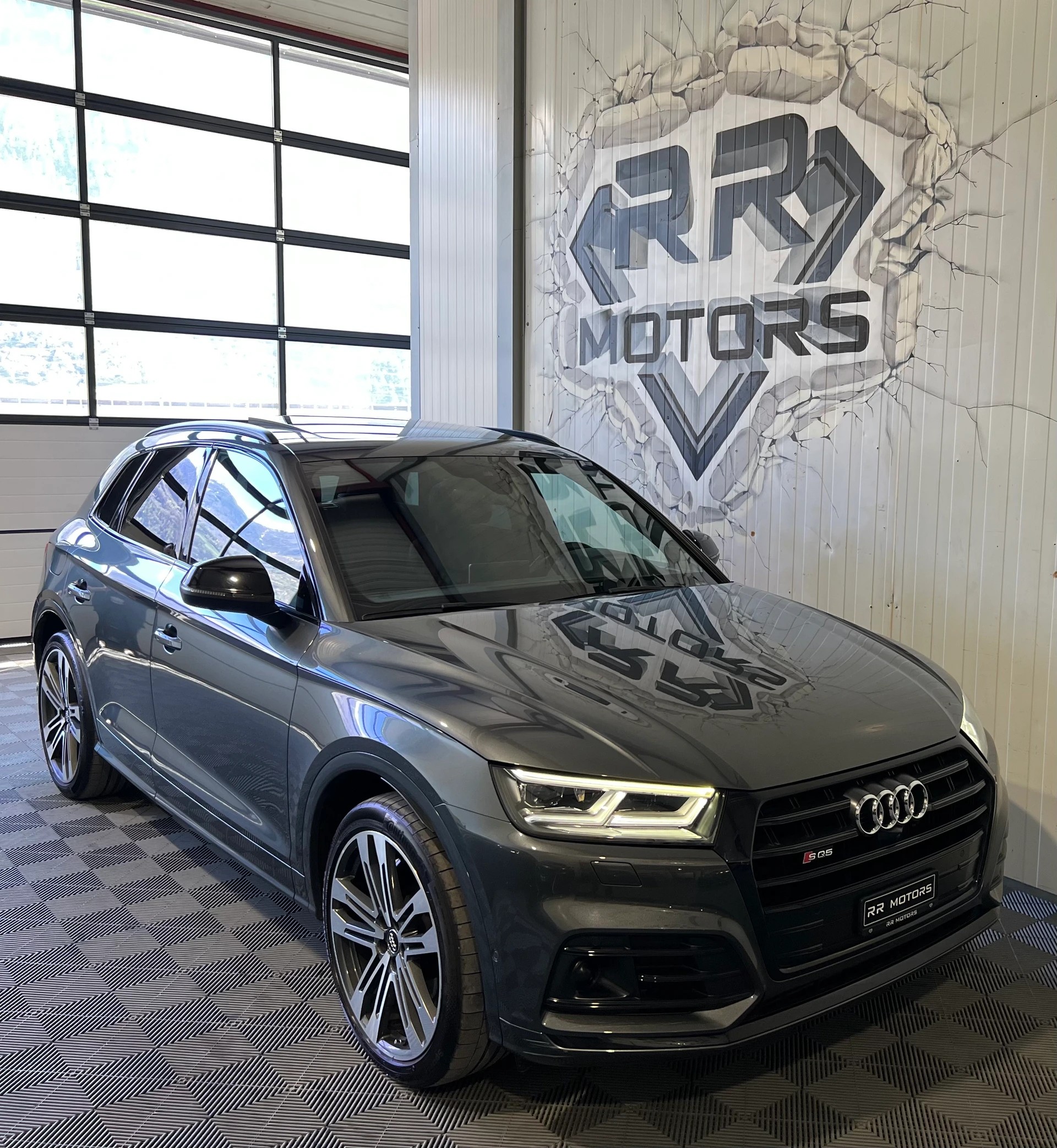 AUDI SQ5 TDI quattro tiptronic-image-5