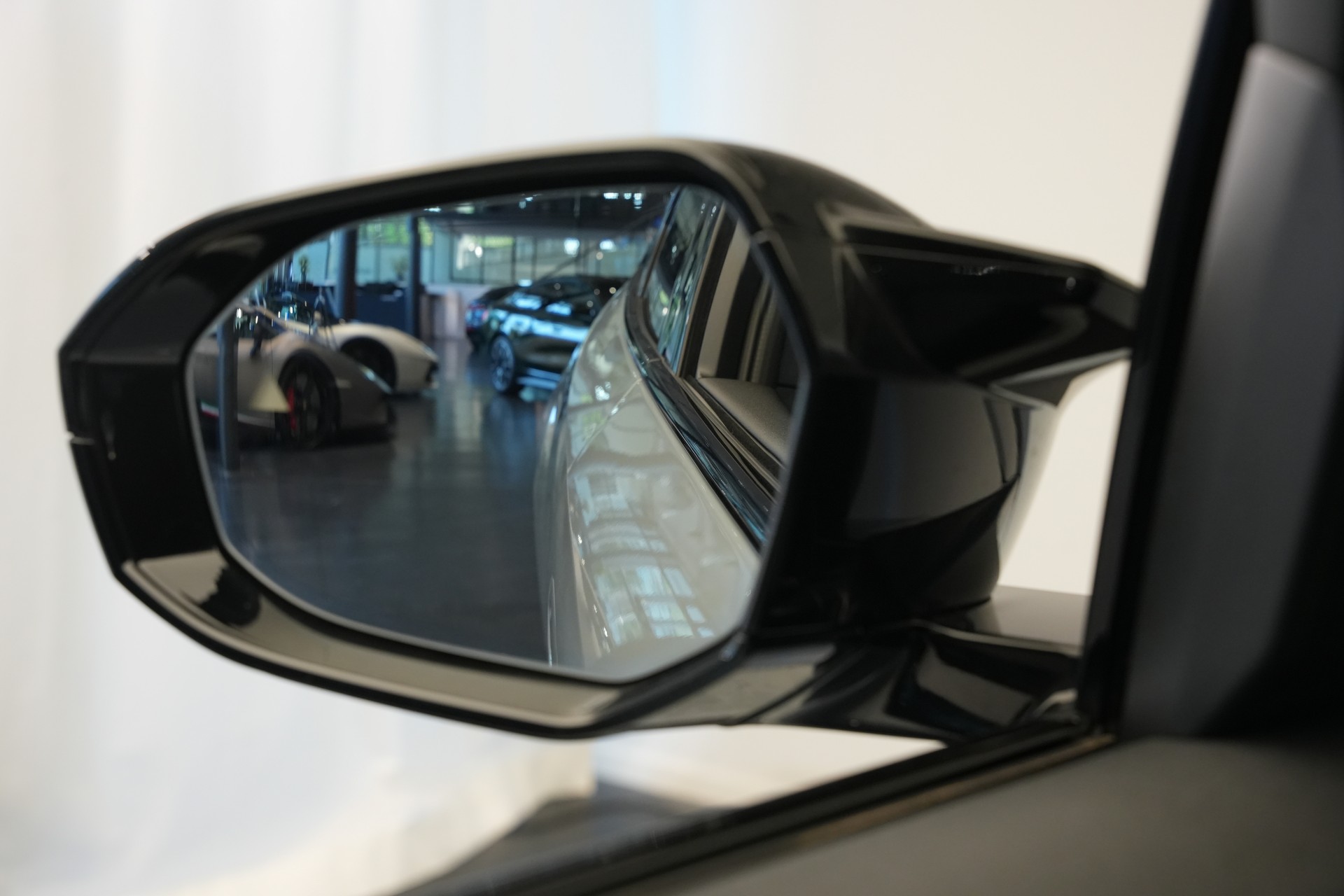 BMW X3 xDrive M50 48V M Sport Pro *AHK* *Panorama* *Iconic Glow*-image-25