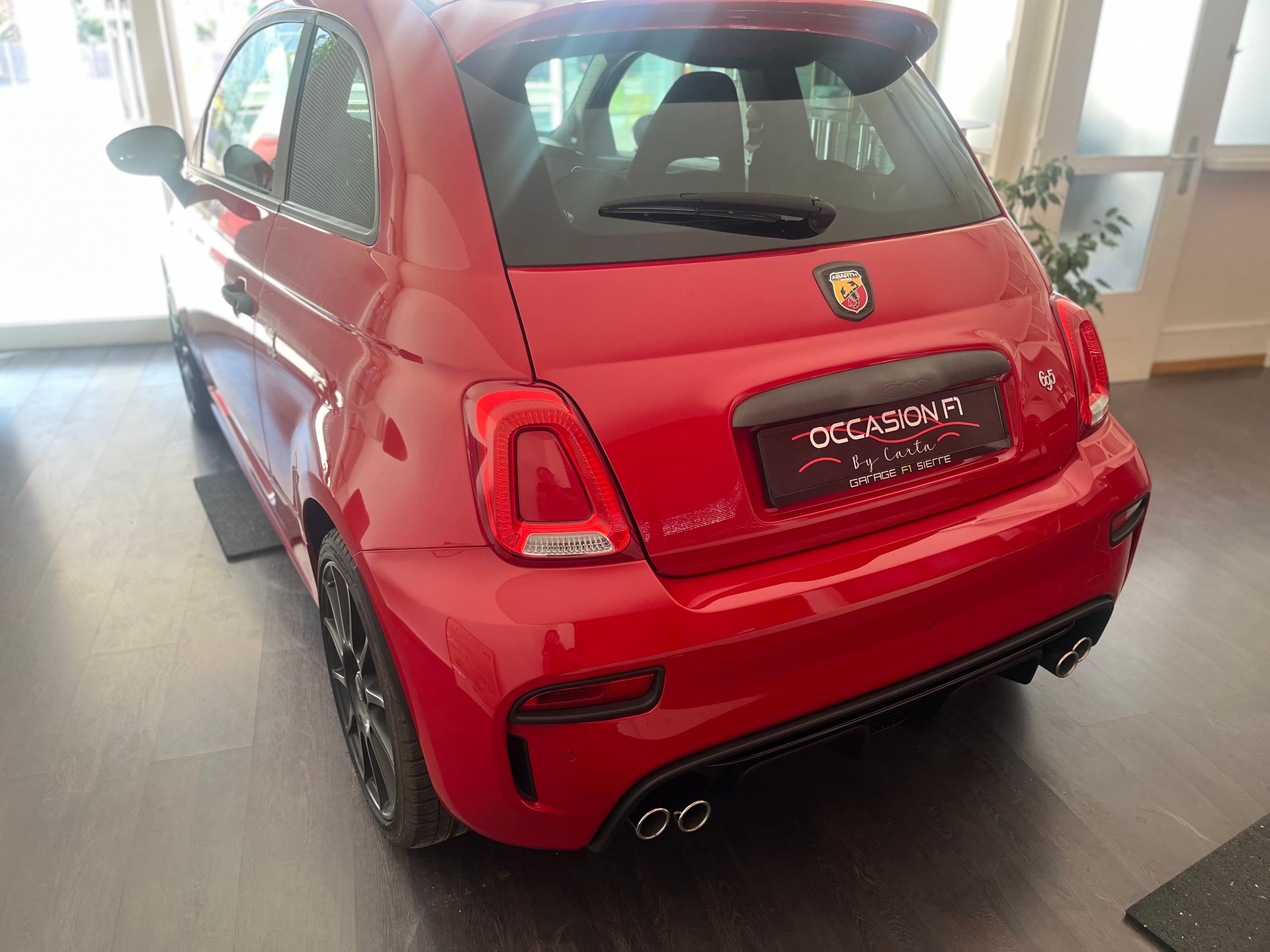 FIAT 695 1.4 16V Turbo Abarth Turismo-image-3