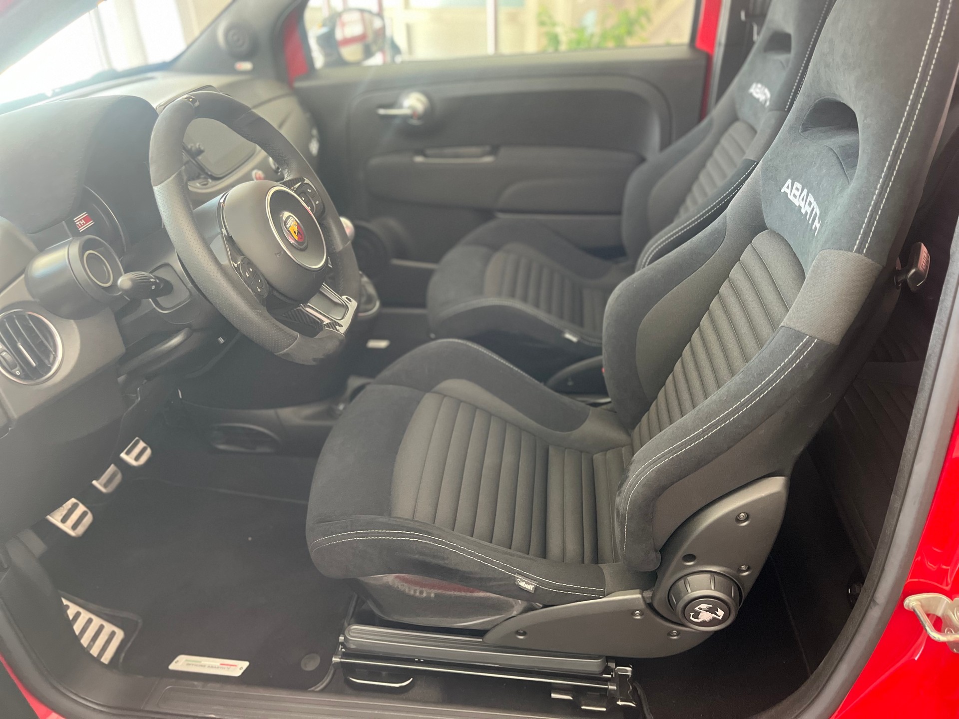 FIAT 695 1.4 16V Turbo Abarth Turismo-image-5