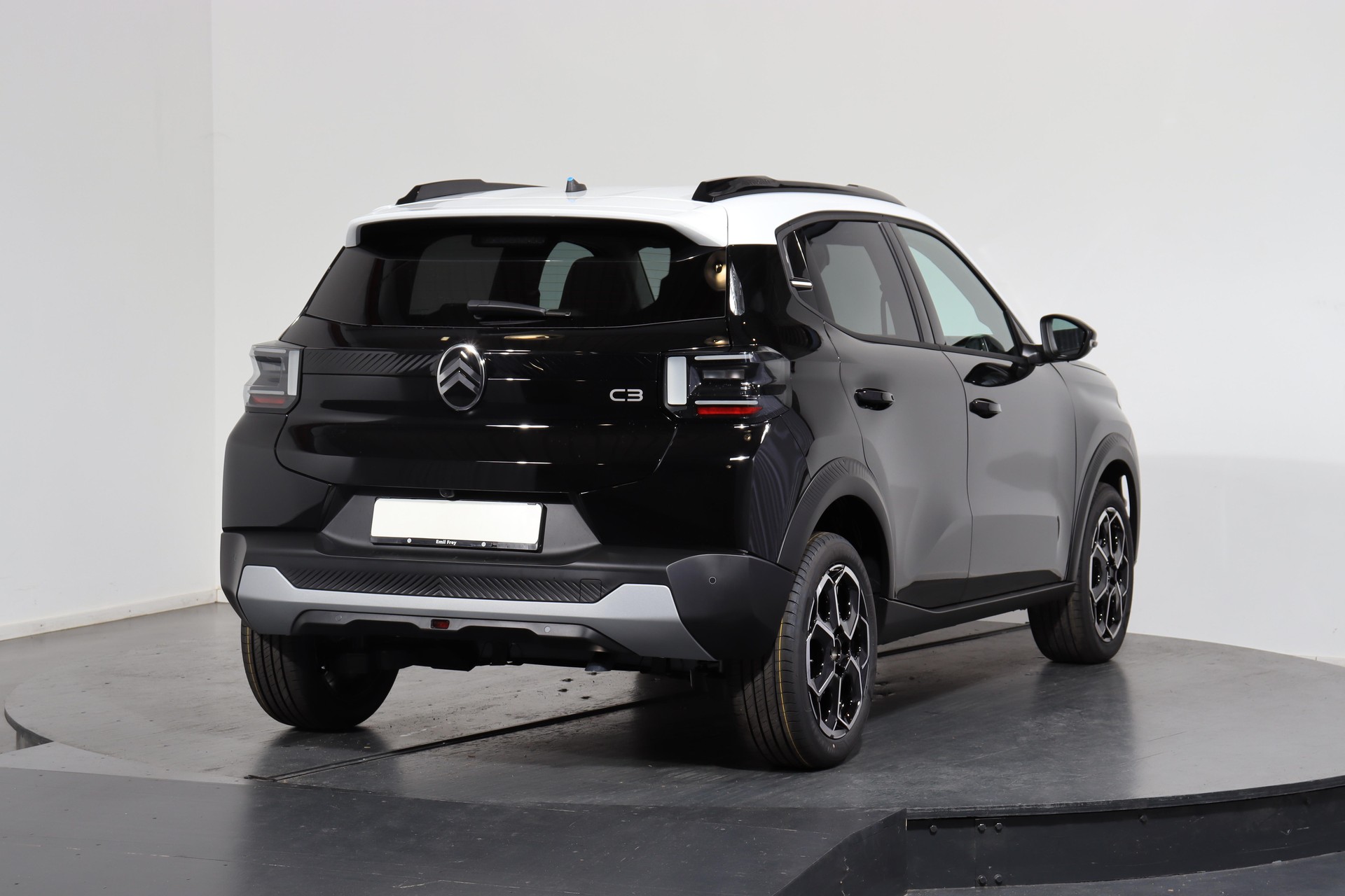 CITROEN C3 1.2 Hybrid Plus-image-2