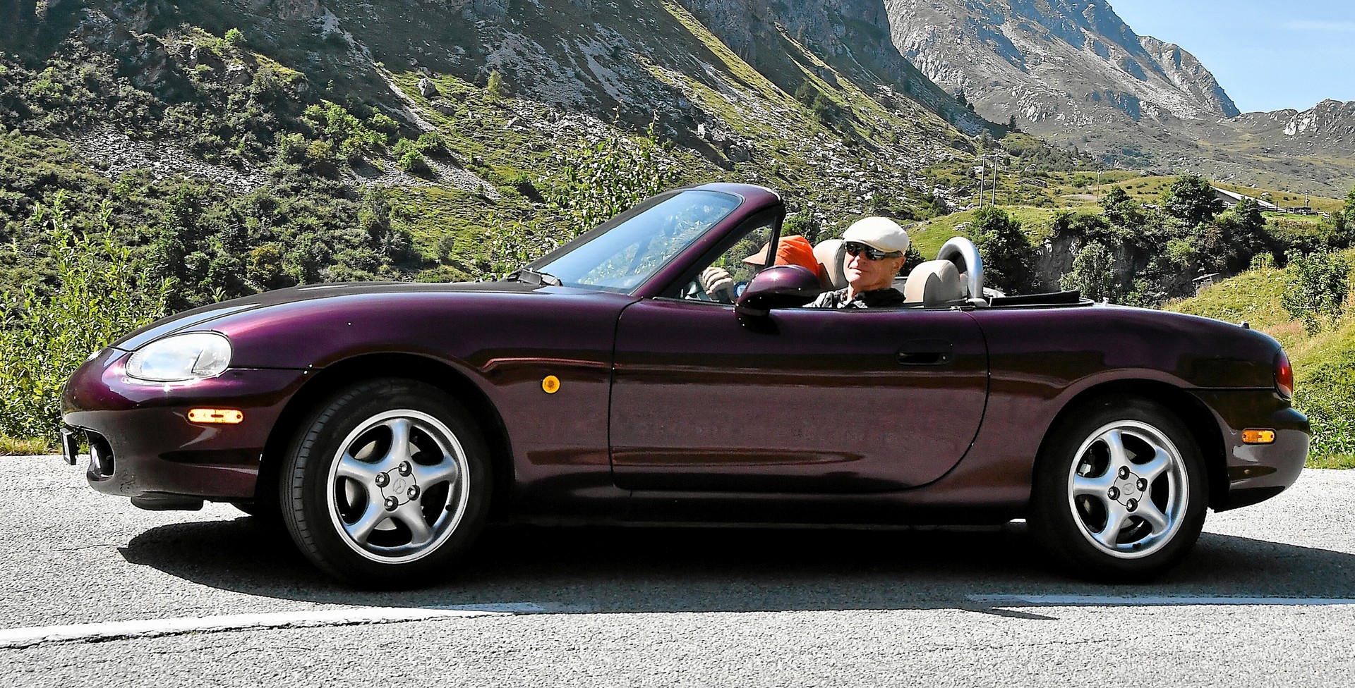 MAZDA 1.8i-16V Sonderedition Miracle-image-1