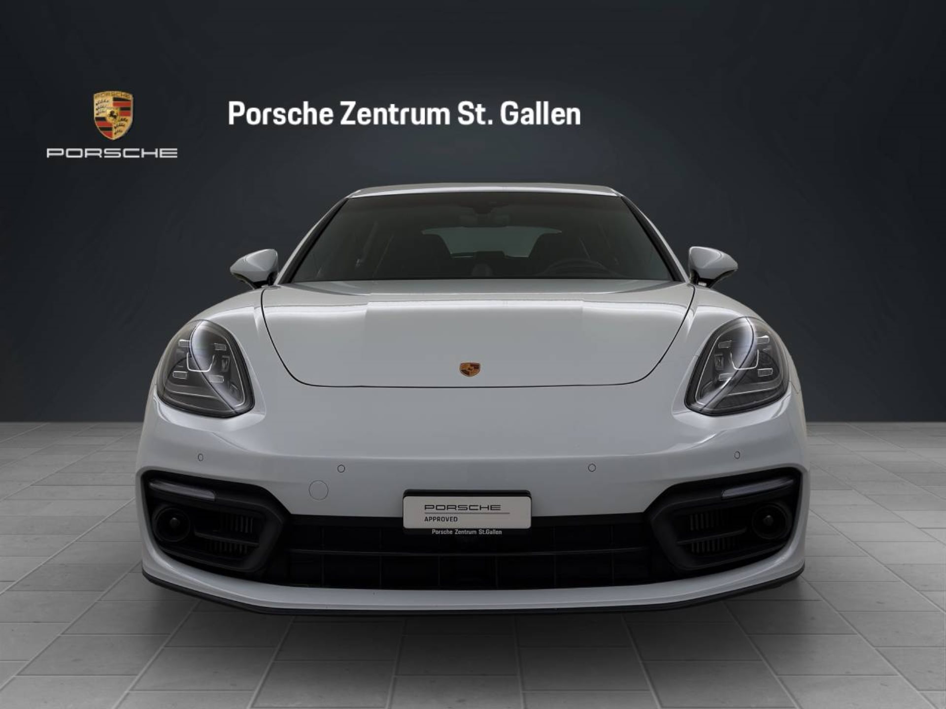 PORSCHE Panamera 4 E-Hybrid Sport Turismo-image-9