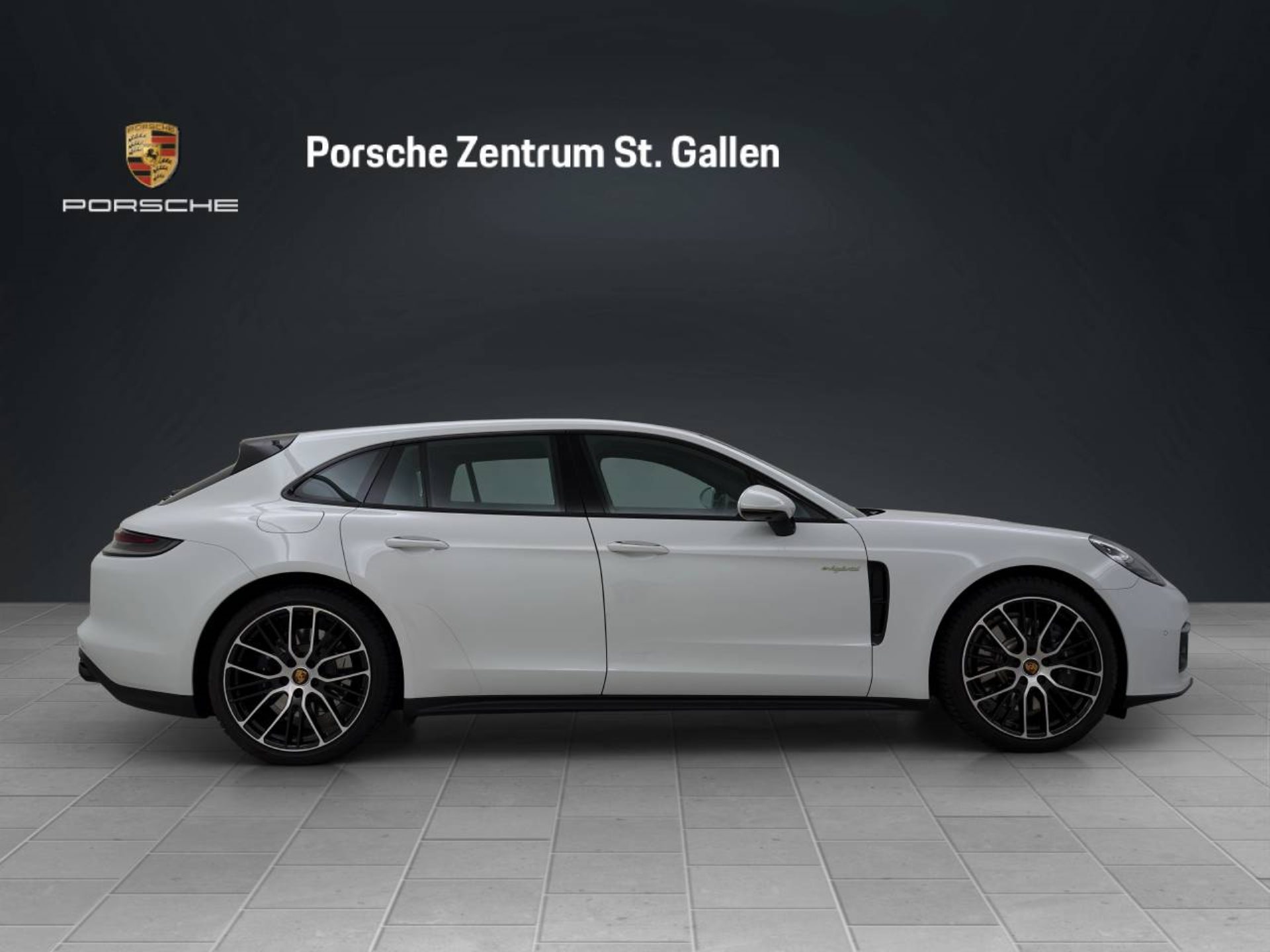 PORSCHE Panamera 4 E-Hybrid Sport Turismo-image-7