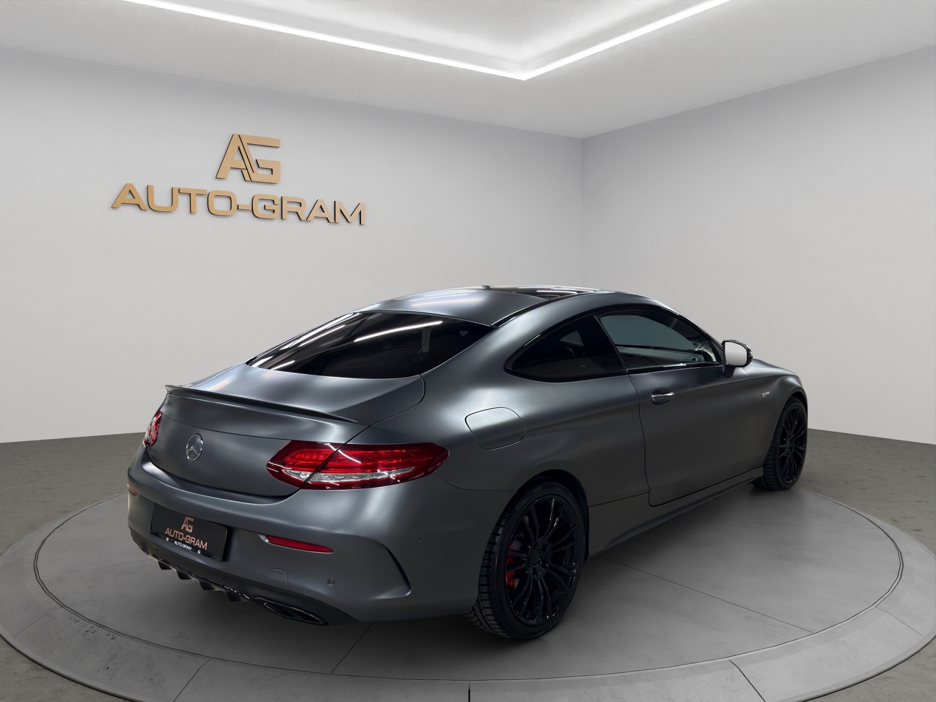 MERCEDES-BENZ C 43 AMG 4Matic 9G-tronic-image-5