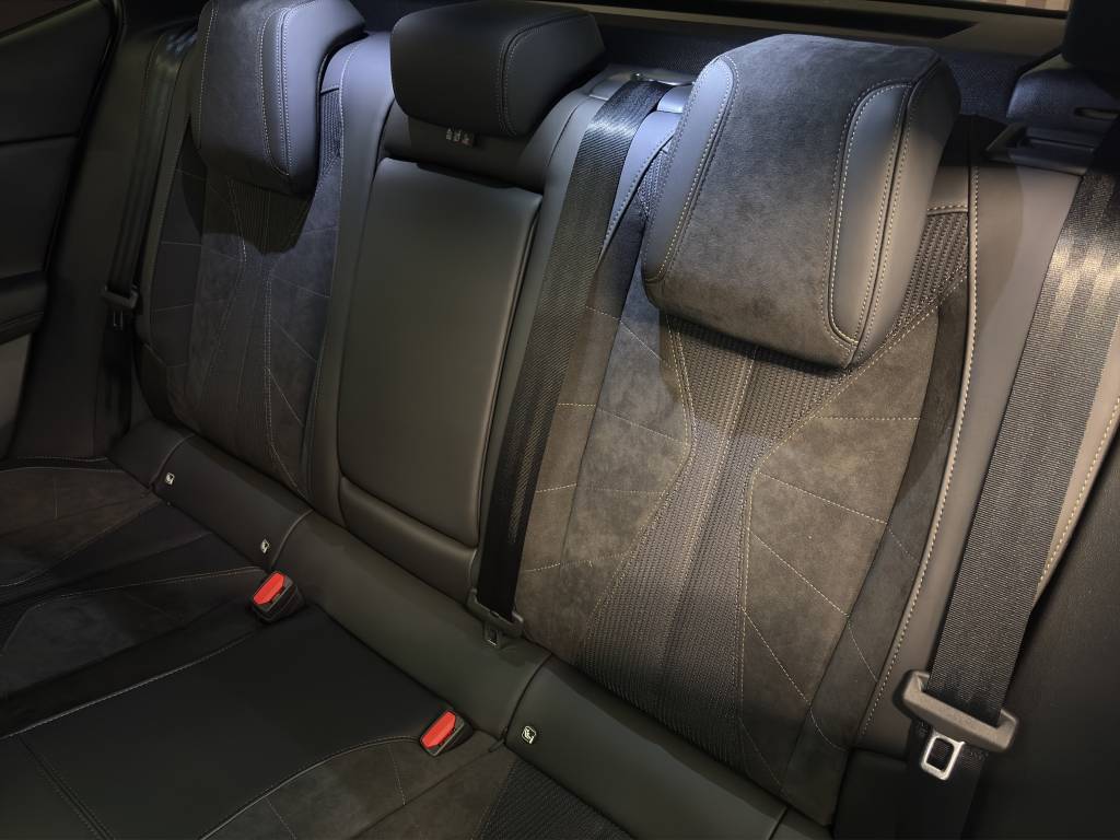 DS AUTOMOBILES DS 4 1.6 PHEV Étoile-image-8