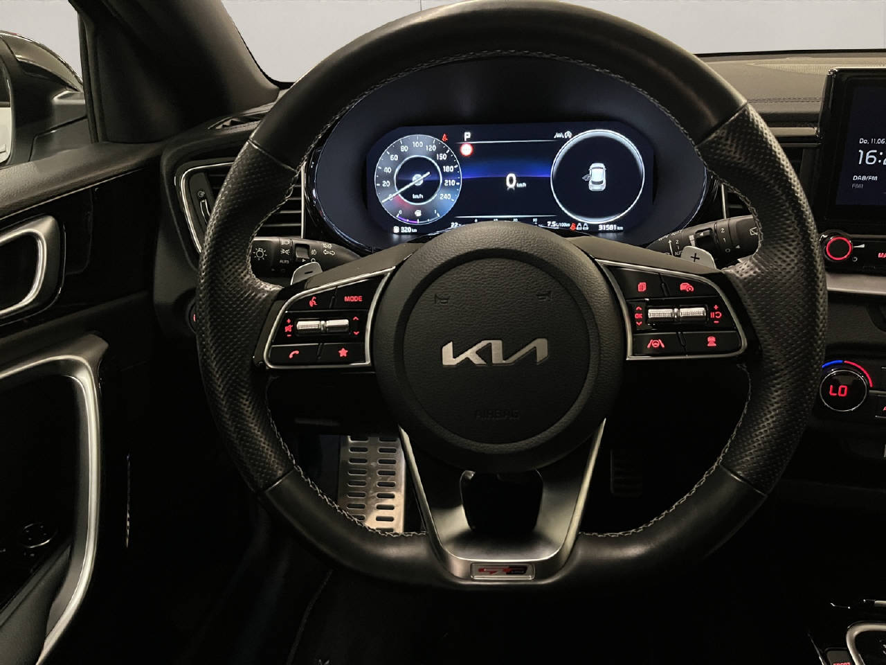 KIA XCeed 1.6 T-GDi GT-Line-image-8