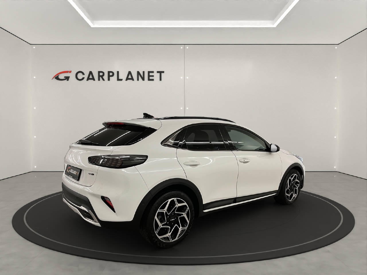 KIA XCeed 1.6 T-GDi GT-Line-image-4