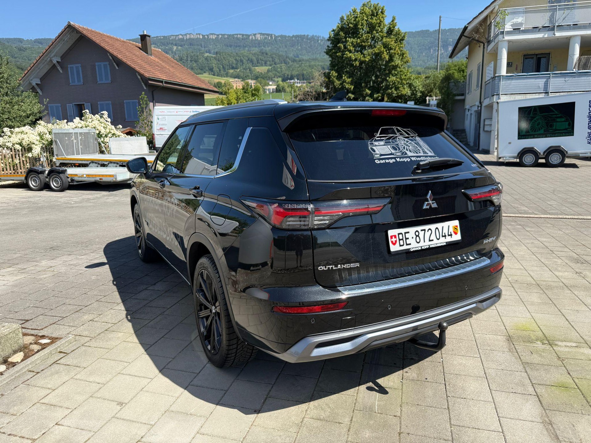 MITSUBISHI Outlander 2.4 PHEV Instyle 4x4-image-16