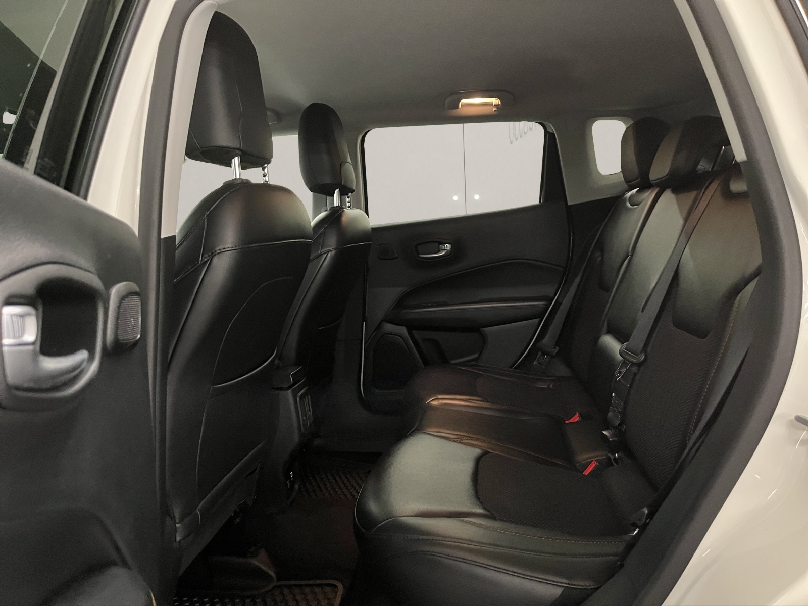JEEP Compass 1.4 MultiAir Limited AWD-image-13