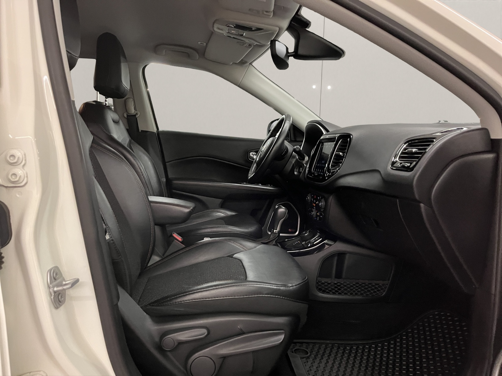 JEEP Compass 1.4 MultiAir Limited AWD-image-12