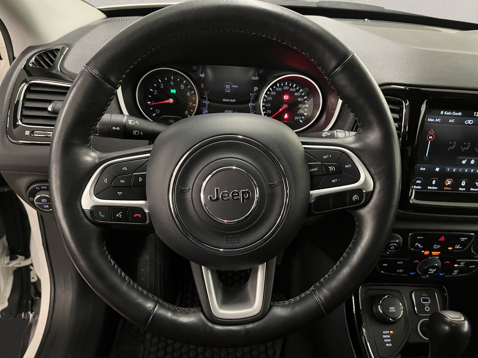 JEEP Compass 1.4 MultiAir Limited AWD-image-8