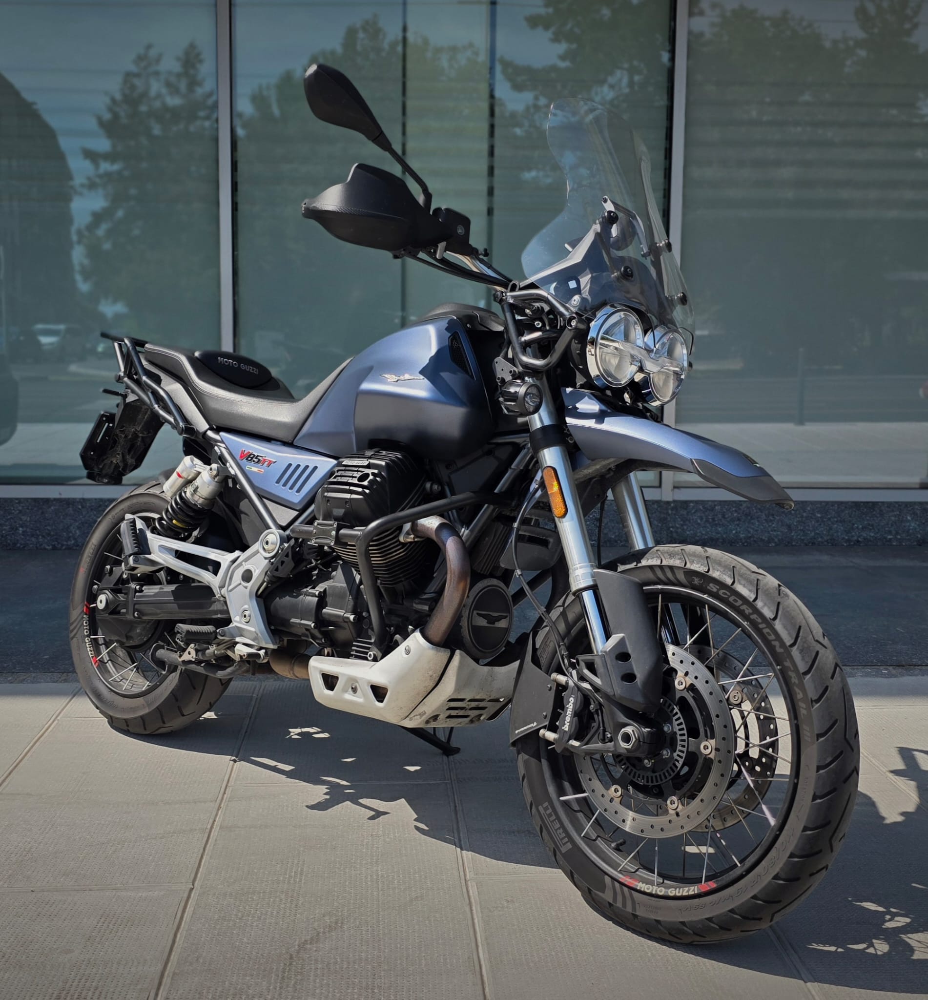 MOTO GUZZI V85 TT 850 ABS-showroom-element-1