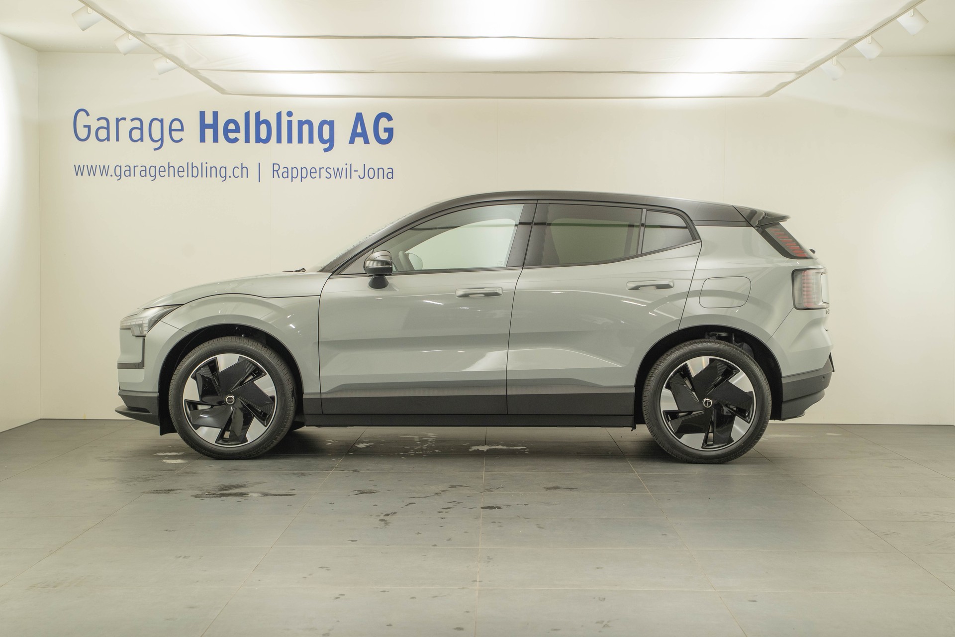 VOLVO EX30 E60 Twin Plus Performance AWD-image-2