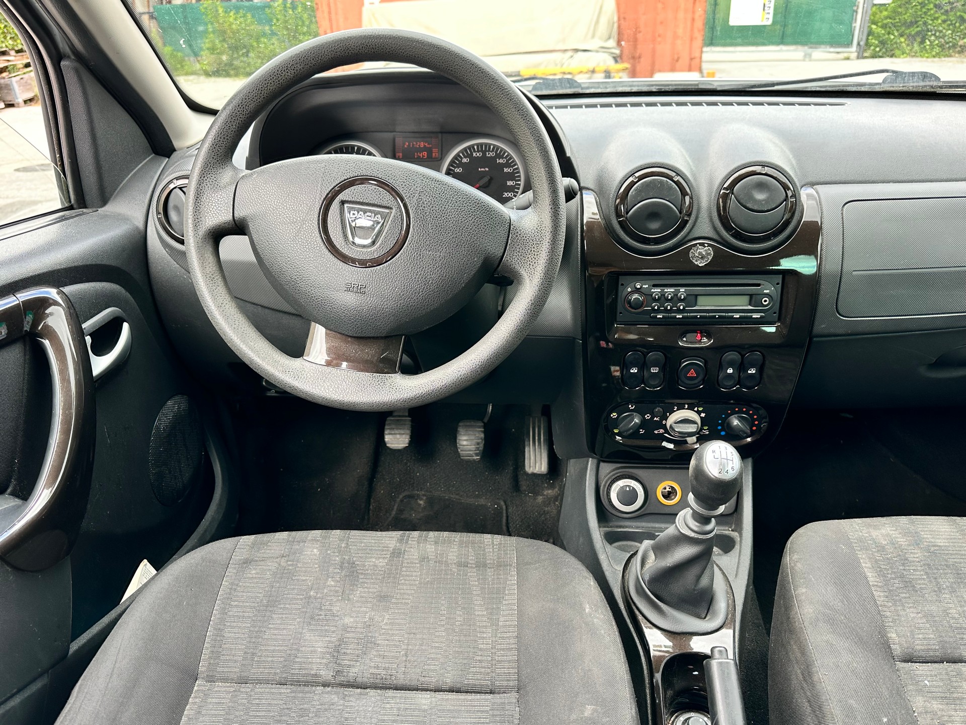 DACIA Duster 1.6 Ambiance 4x4-image-10