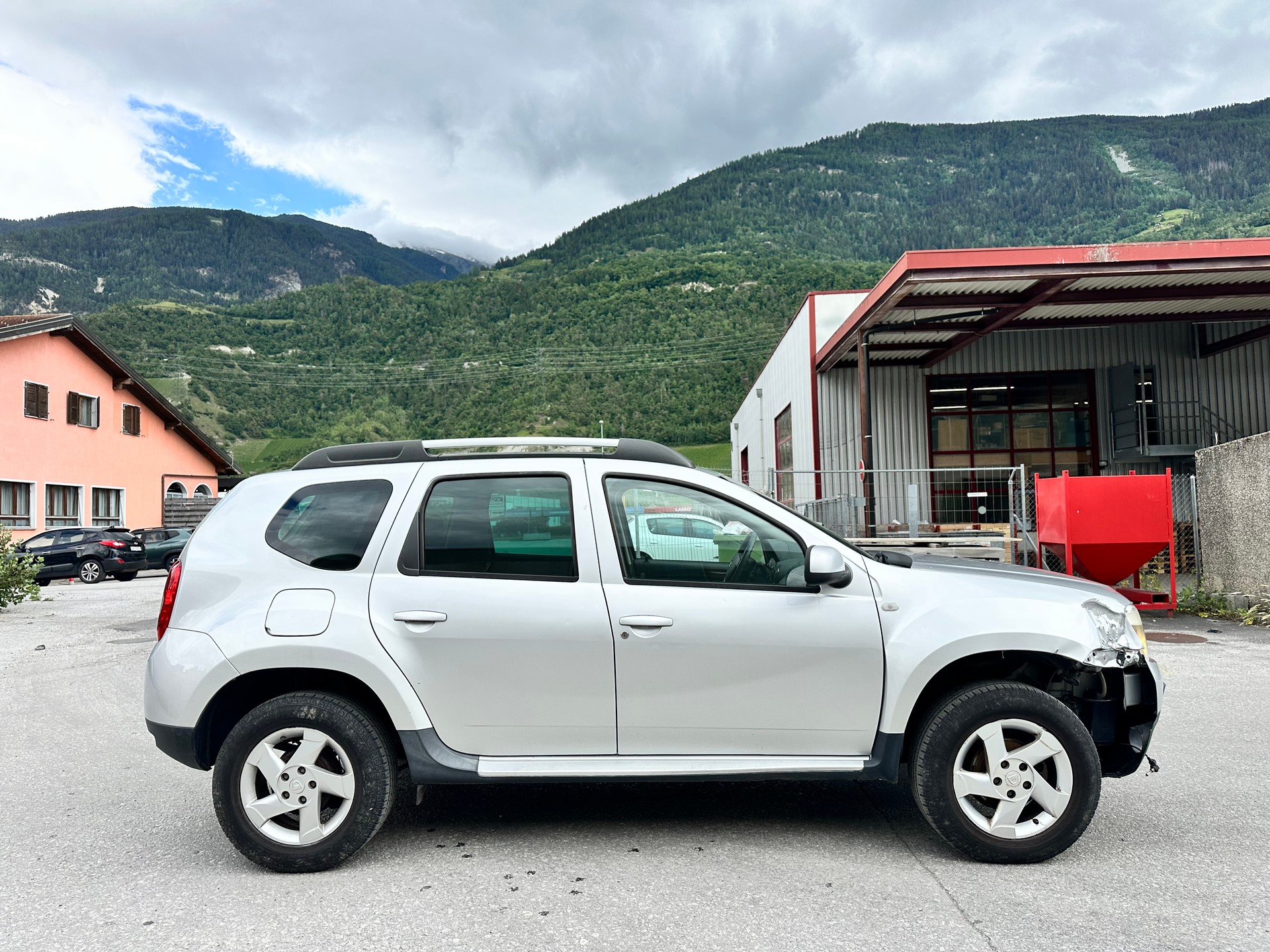 DACIA Duster 1.6 Ambiance 4x4-image-5