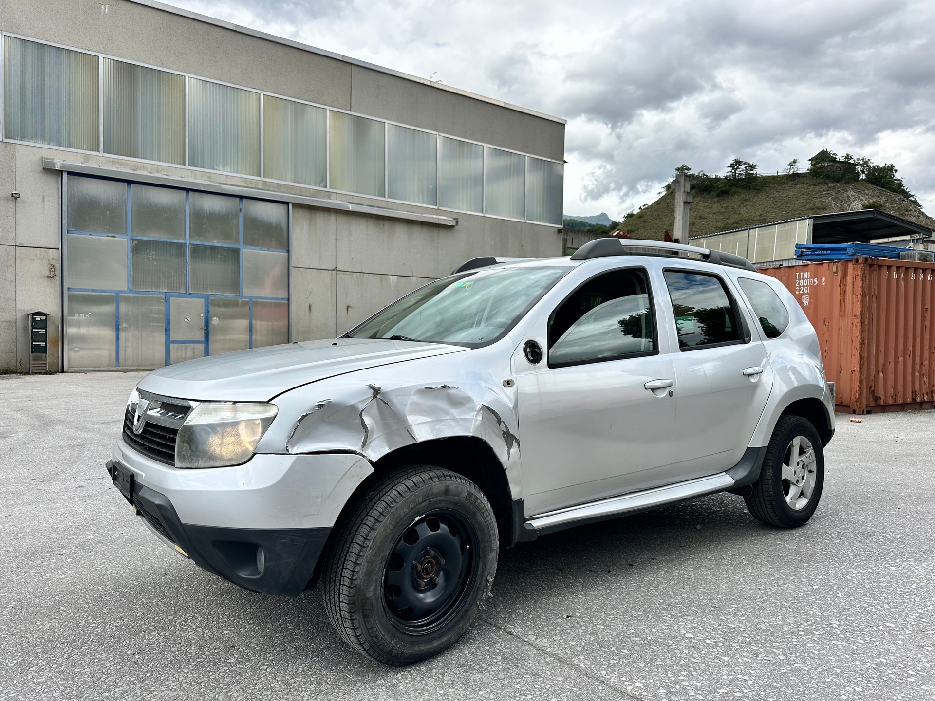 DACIA Duster 1.6 Ambiance 4x4-image-1