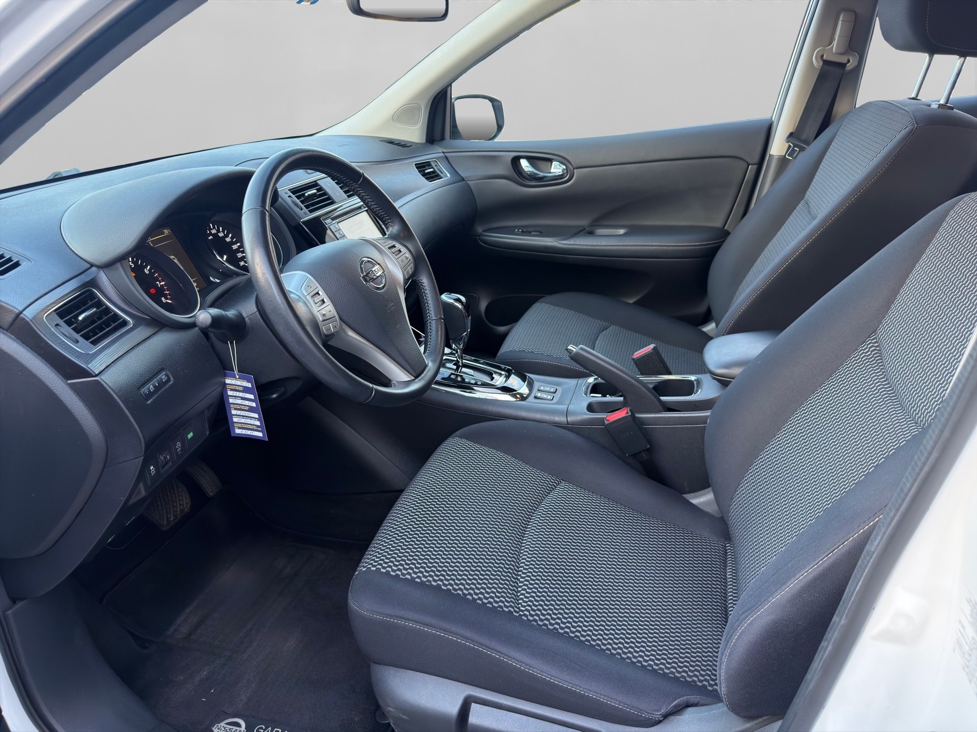 NISSAN Pulsar 1.2 DIG-T tekna Xtronic CVT-image-8