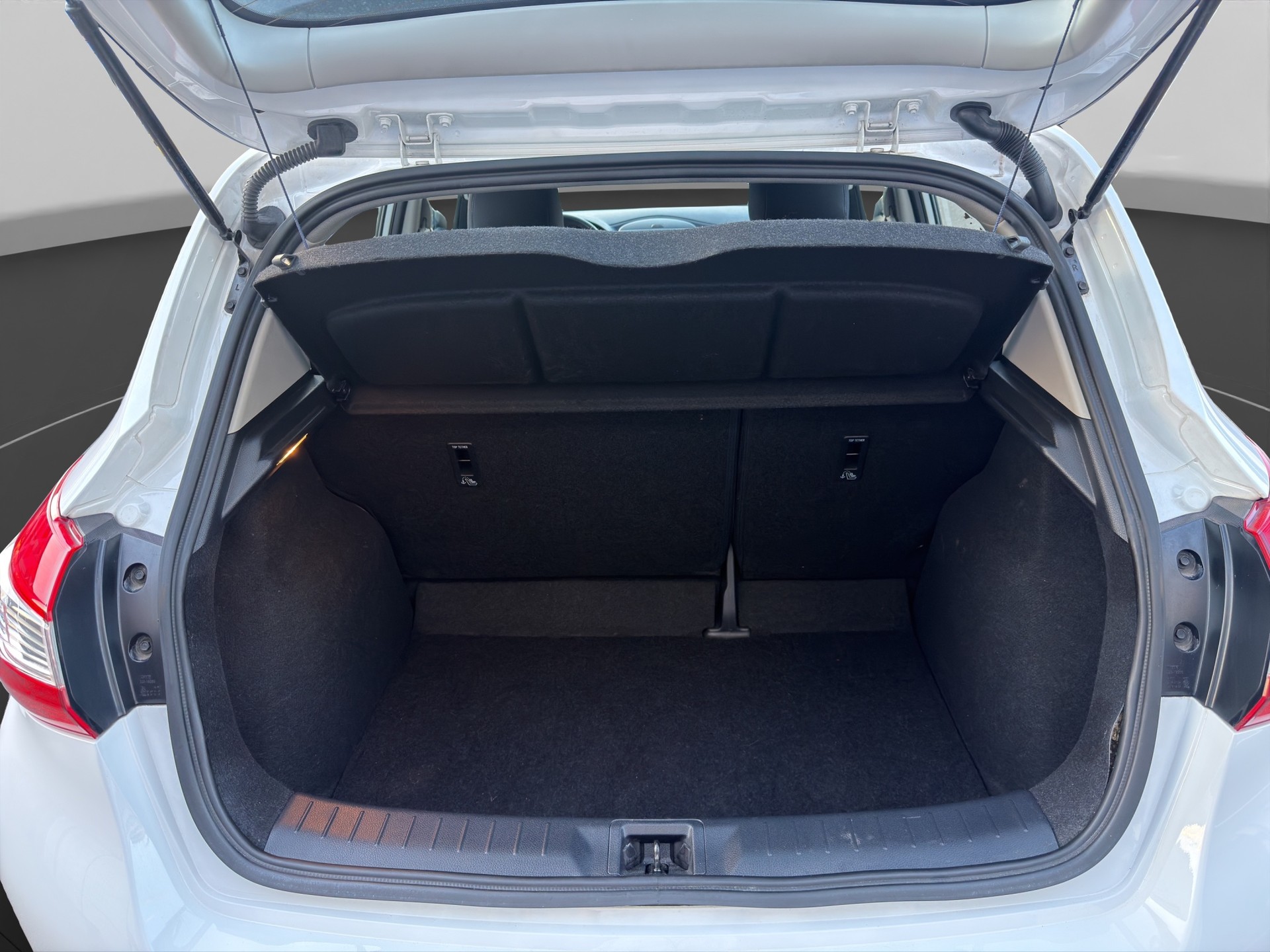 NISSAN Pulsar 1.2 DIG-T tekna Xtronic CVT-image-13