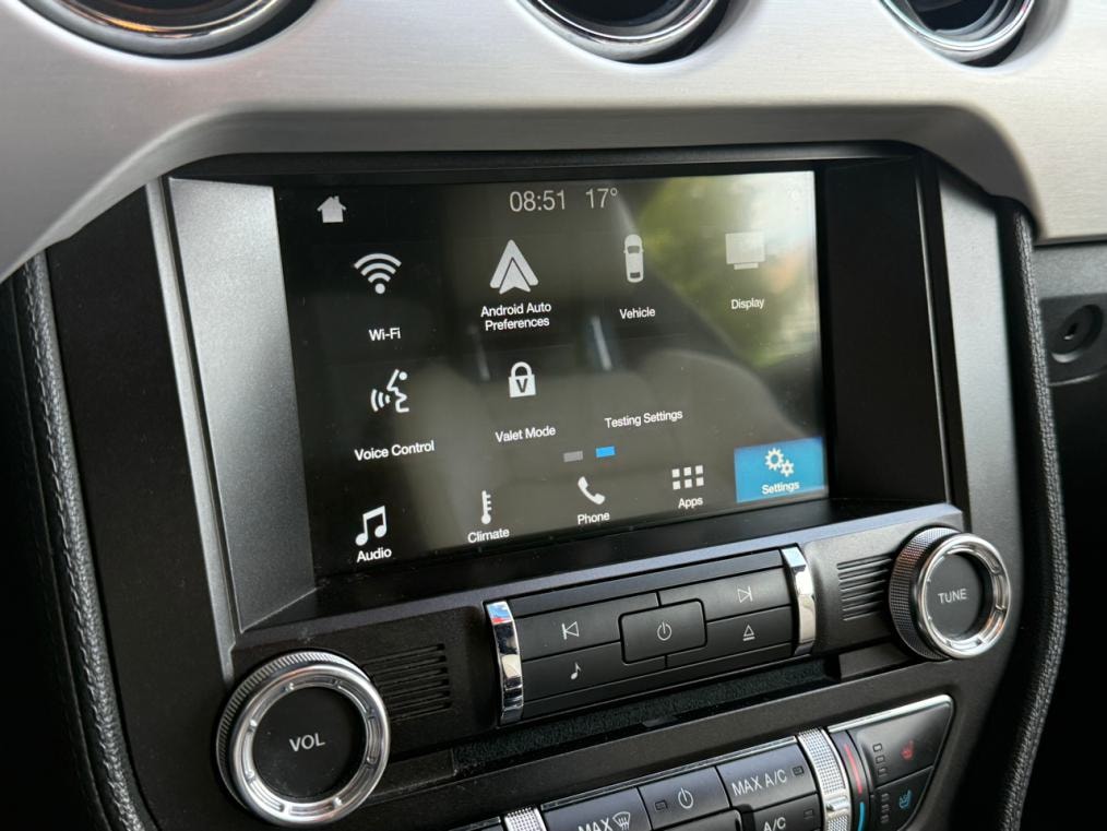 FORD Mustang Fastback 2.3 Automat-image-4