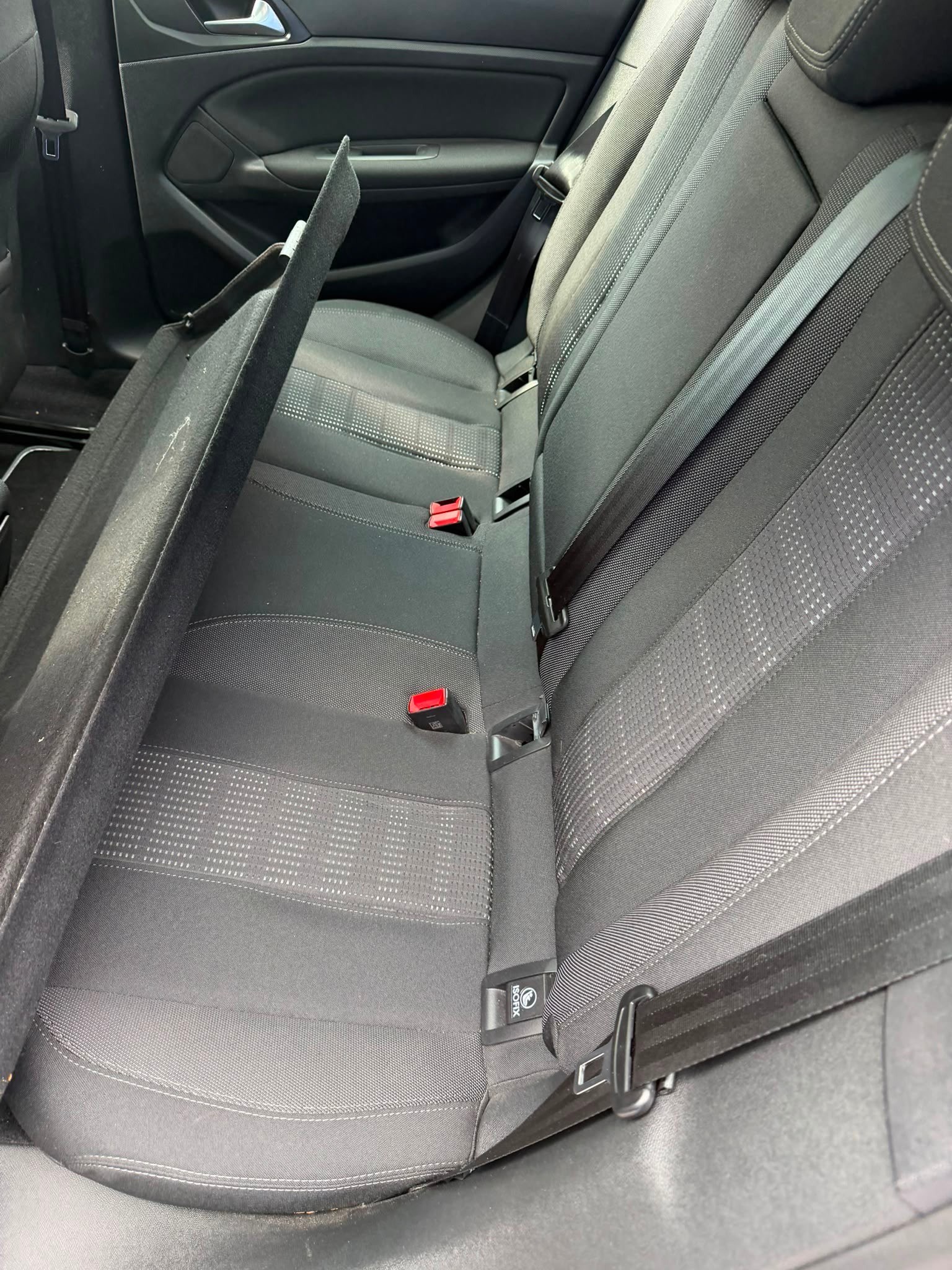PEUGEOT 308 1.2 THP Active-image-9