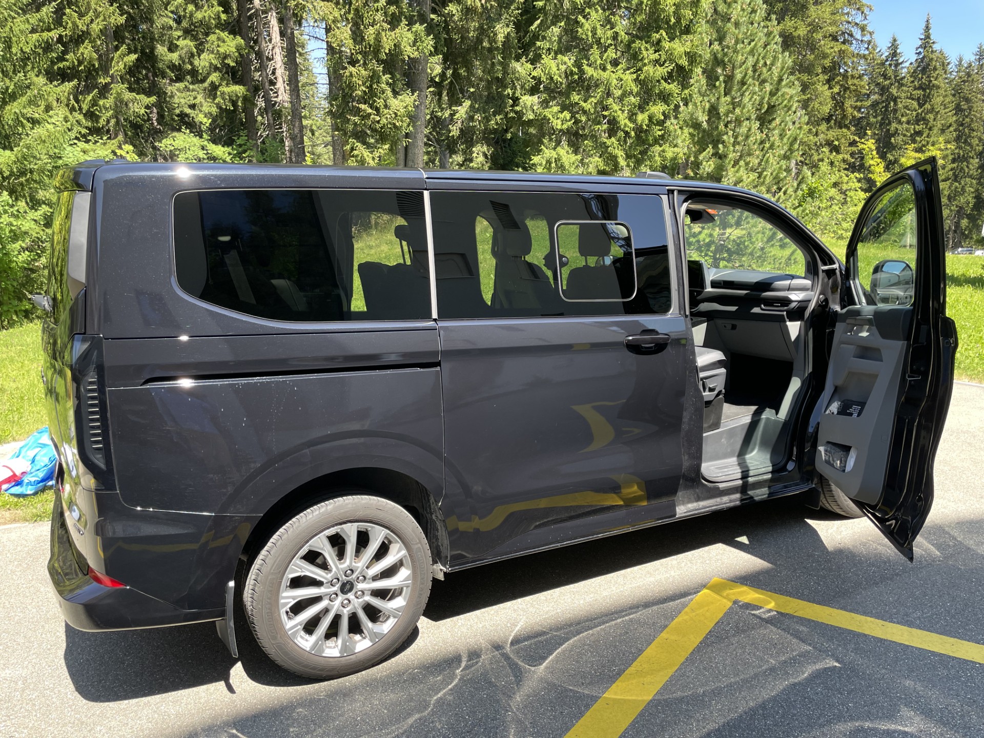 FORD 320 L1-image-3
