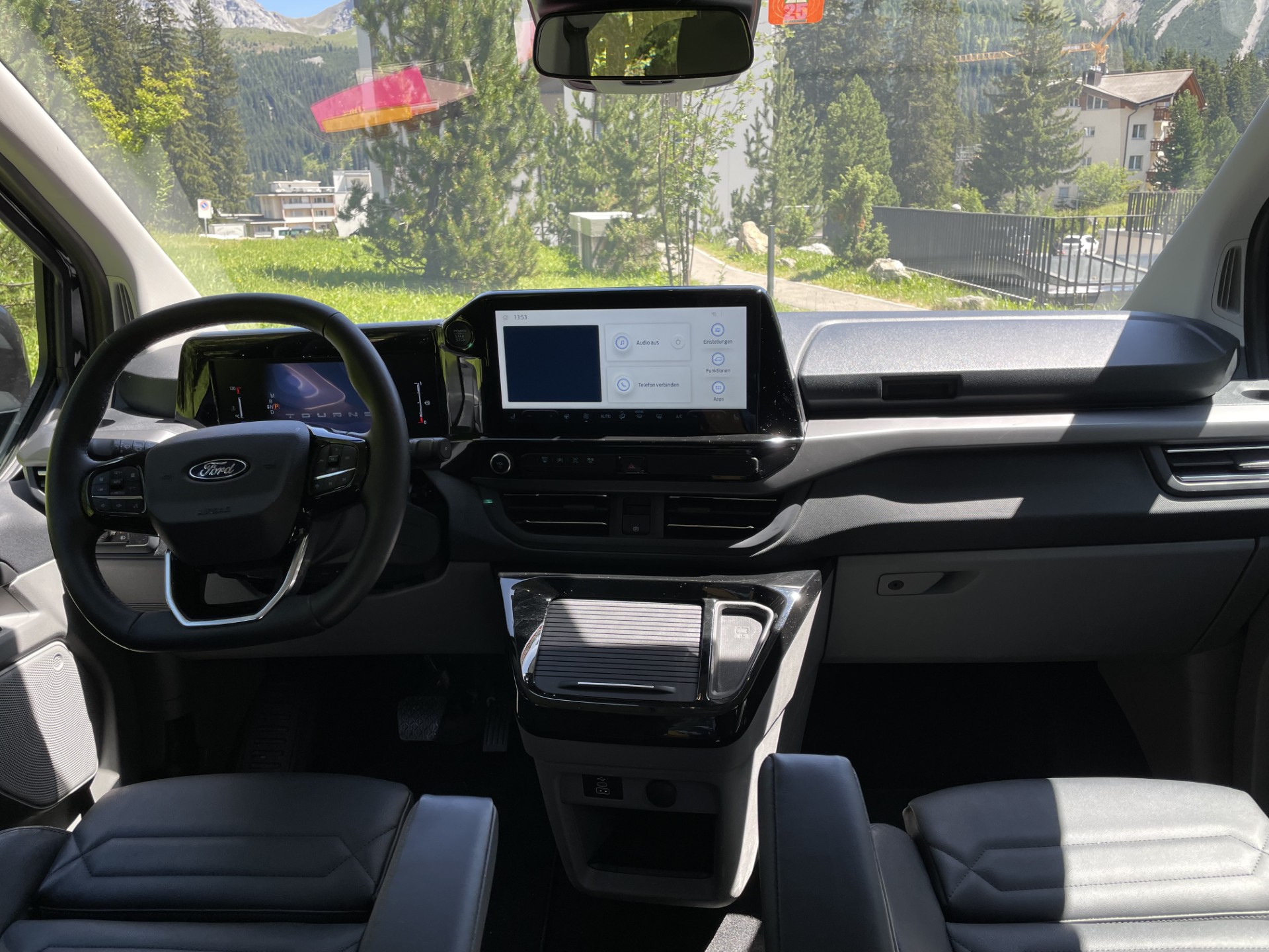 FORD 320 L1-image-4