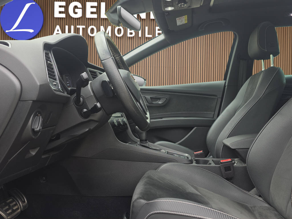 SEAT Leon ST 2.0 TSI 300 Cupra 4Drive DSG-image-11
