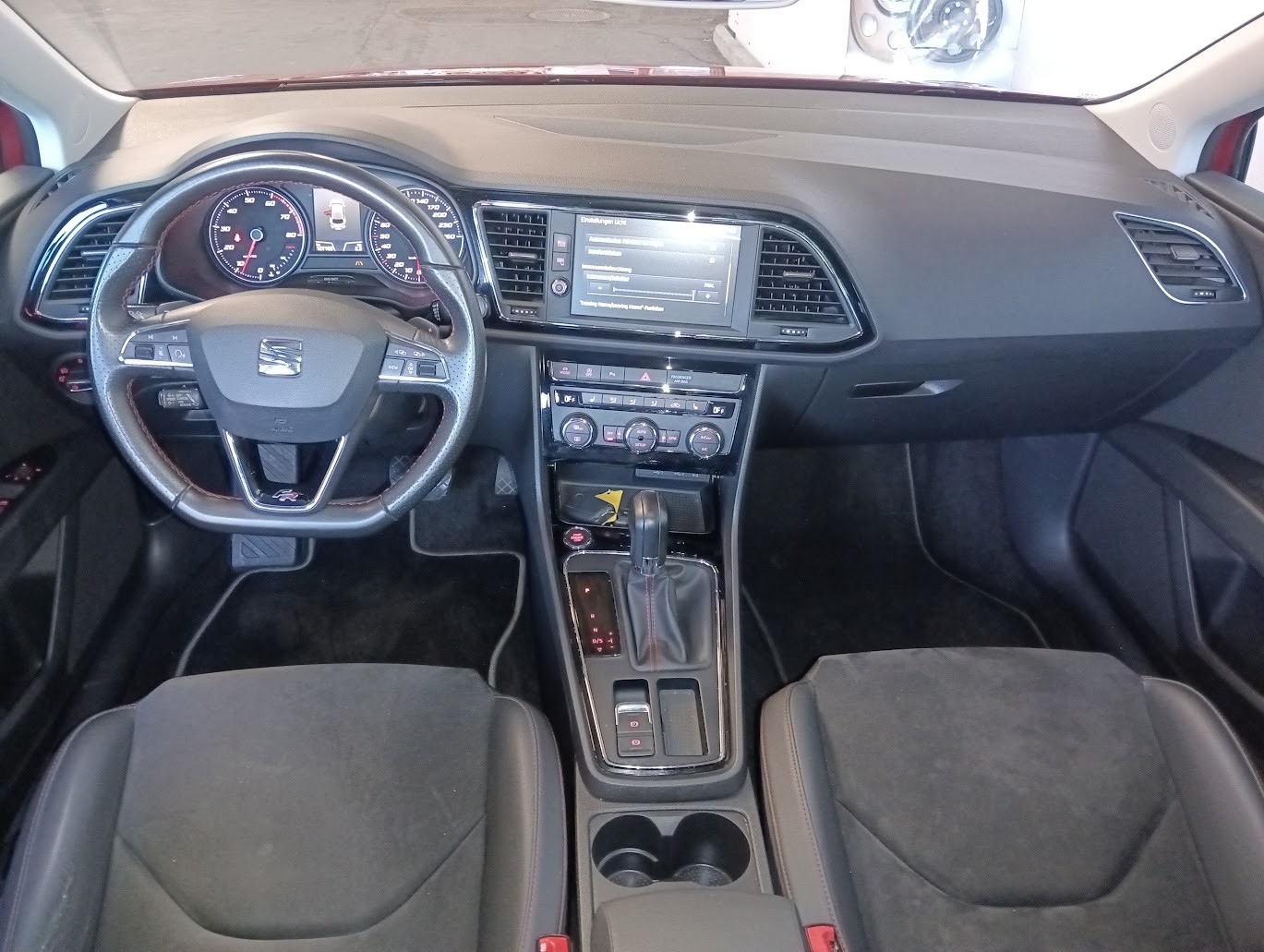 SEAT Leon ST 1.4 TSI ACT FR DSG-image-7