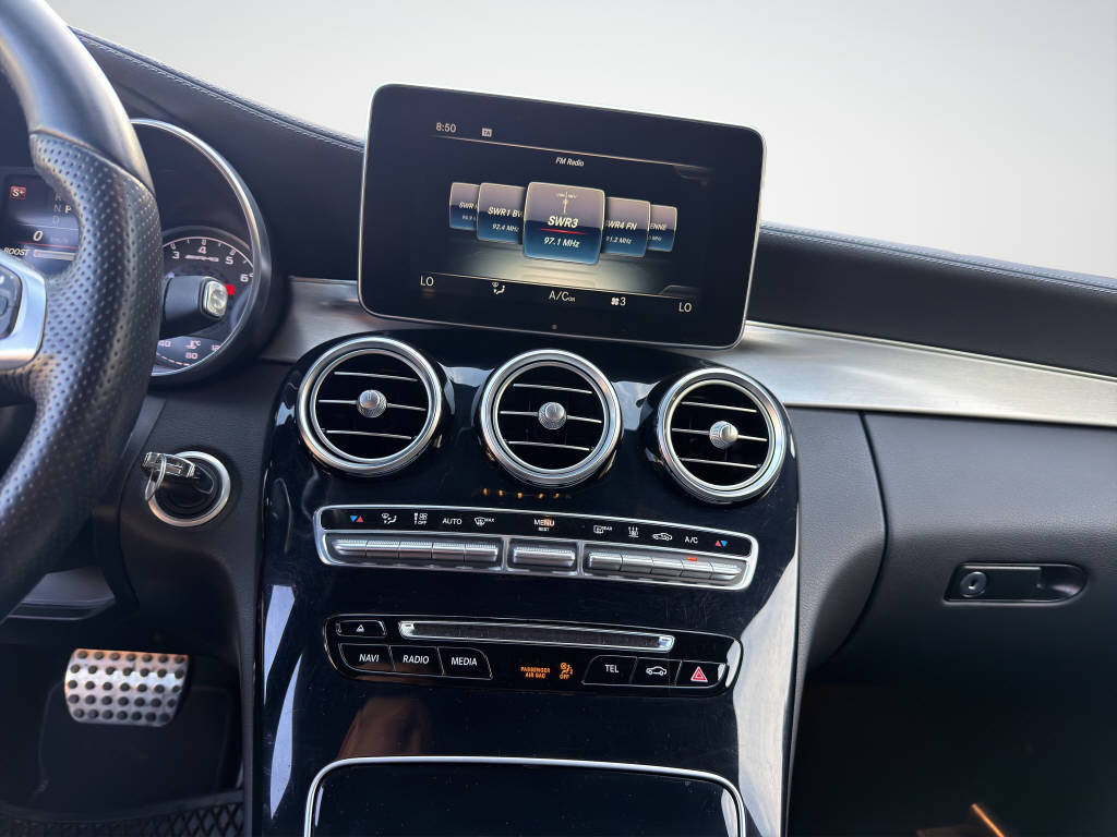 MERCEDES-BENZ C 43 AMG 4matic-image-11