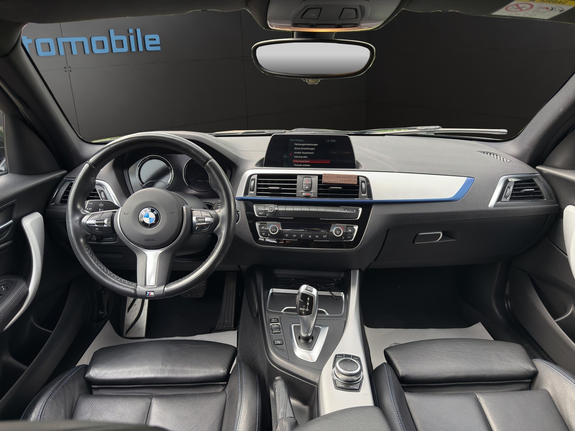 BMW 125i Edition M Sport Steptronic-image-3