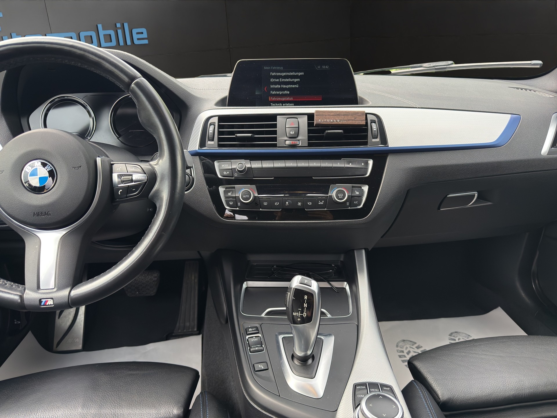 BMW 125i Edition M Sport Steptronic-image-12