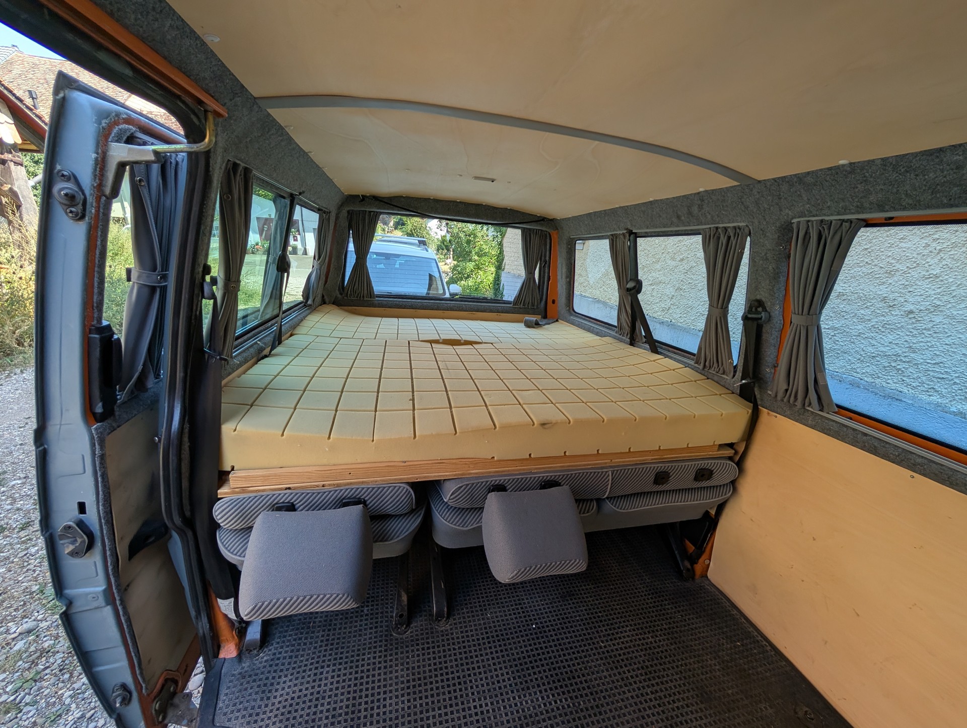 VW 2.5-image-4